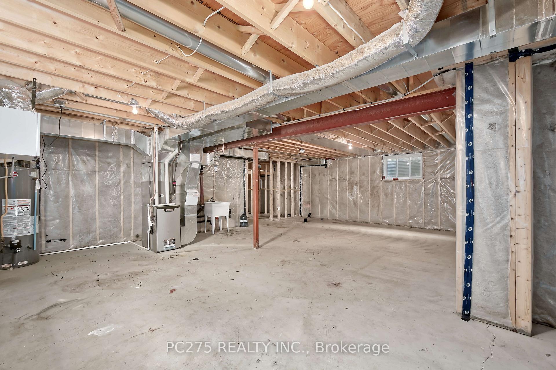 Photo 31 of 31 Ashberry Place, St. Thomas — HOMEH