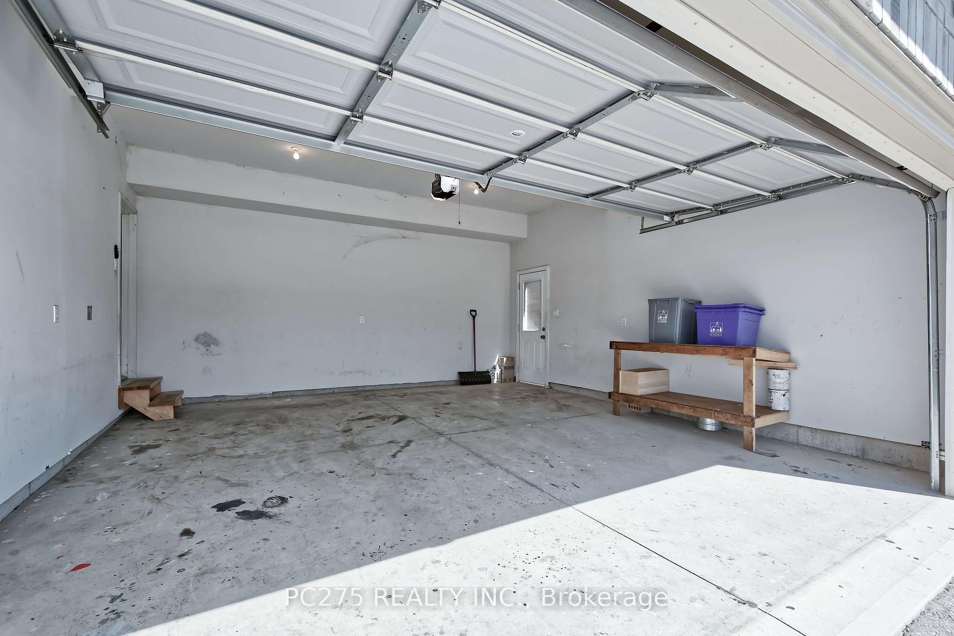 Photo 32 of 31 Ashberry Place, St. Thomas — HOMEH
