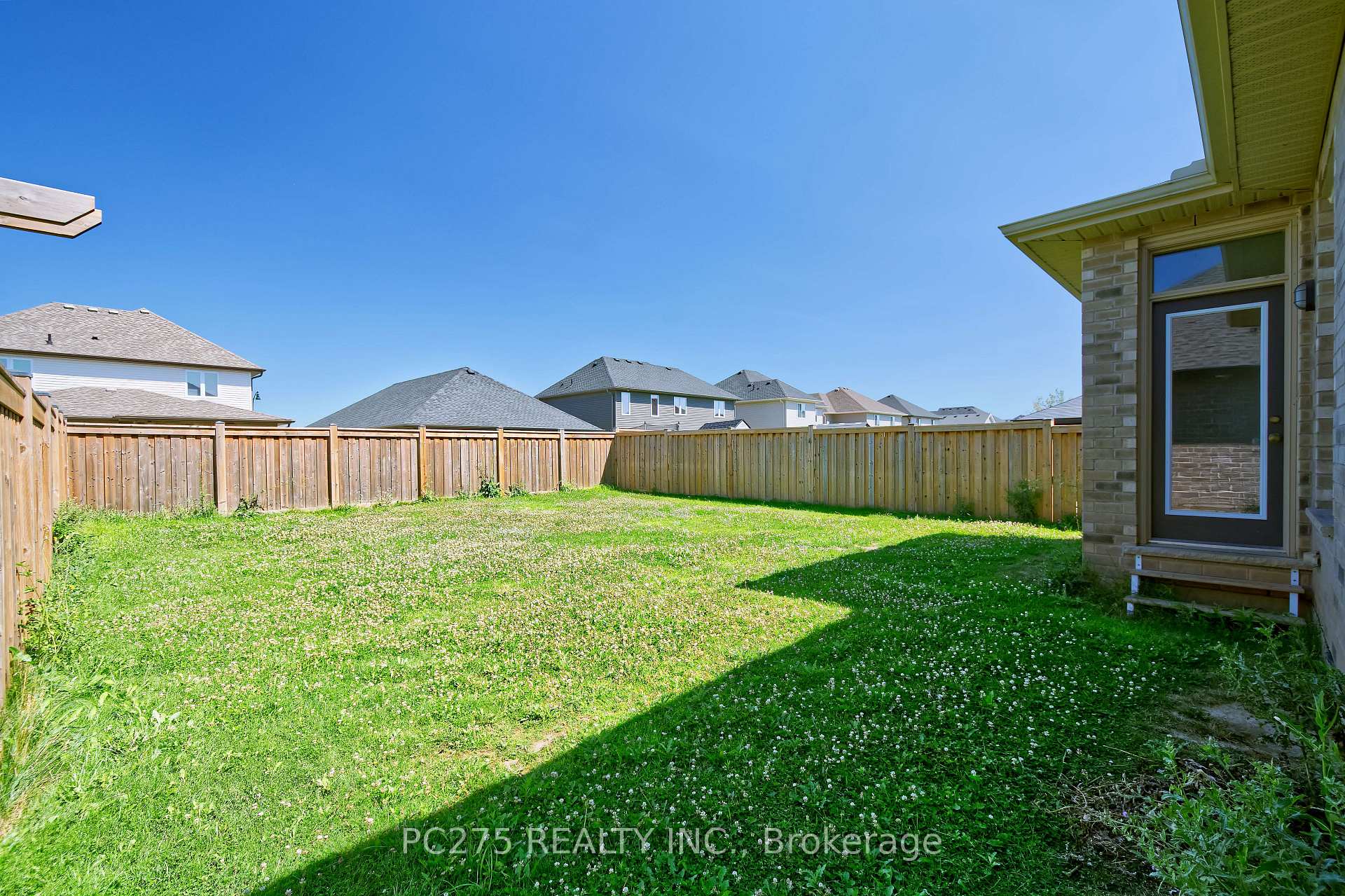 Photo 34 of 31 Ashberry Place, St. Thomas — HOMEH