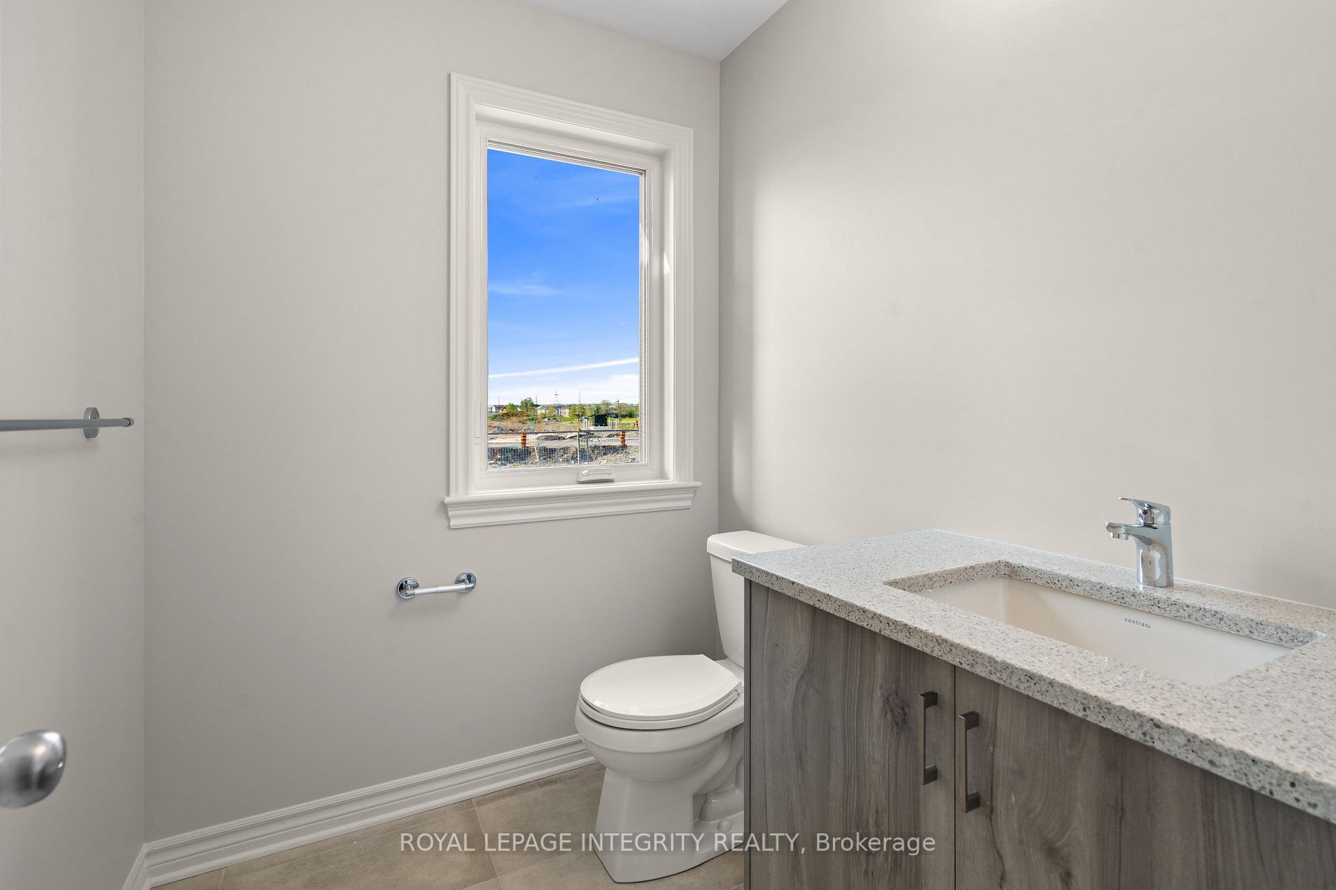 Photo 3 of 79 Rawah Private, Ottawa, Kanata - Kanata (North West) — HOMEH