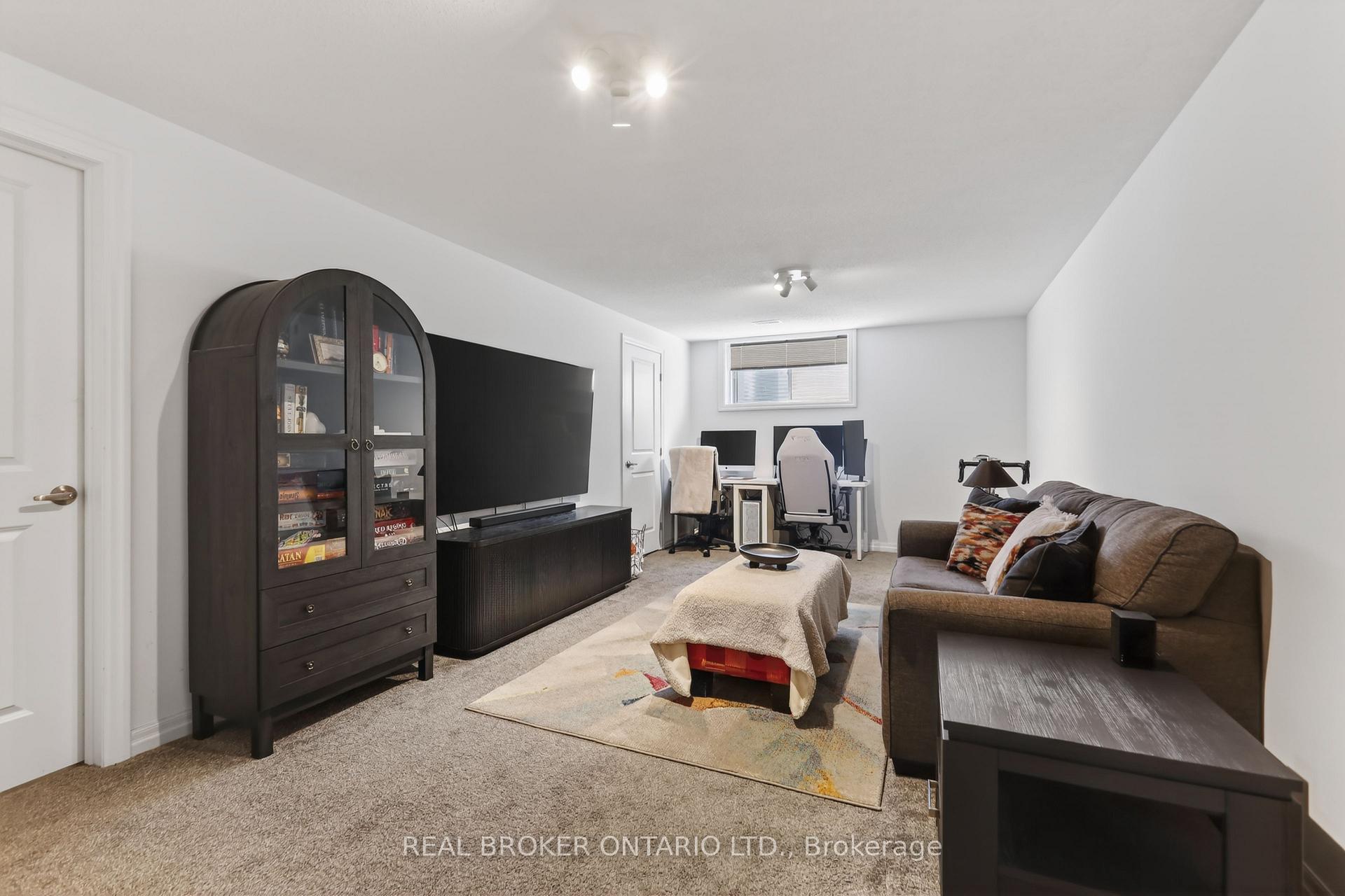 Photo 36 of 91 Chevron Place, Ottawa, Mer Bleue/Bradley Estates/Anderson Park — HOMEH