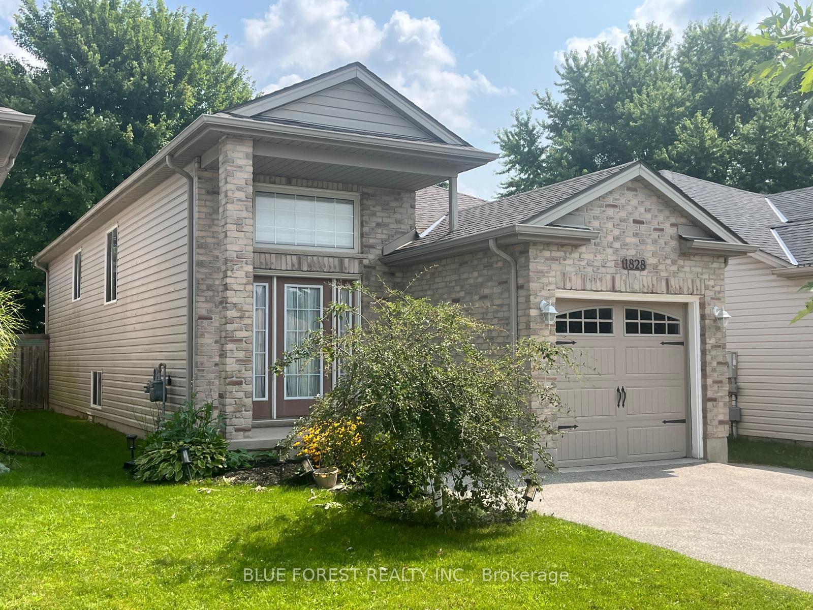 Photo 1 of 1828 Marconi Boulevard, London, East I — HOMEH