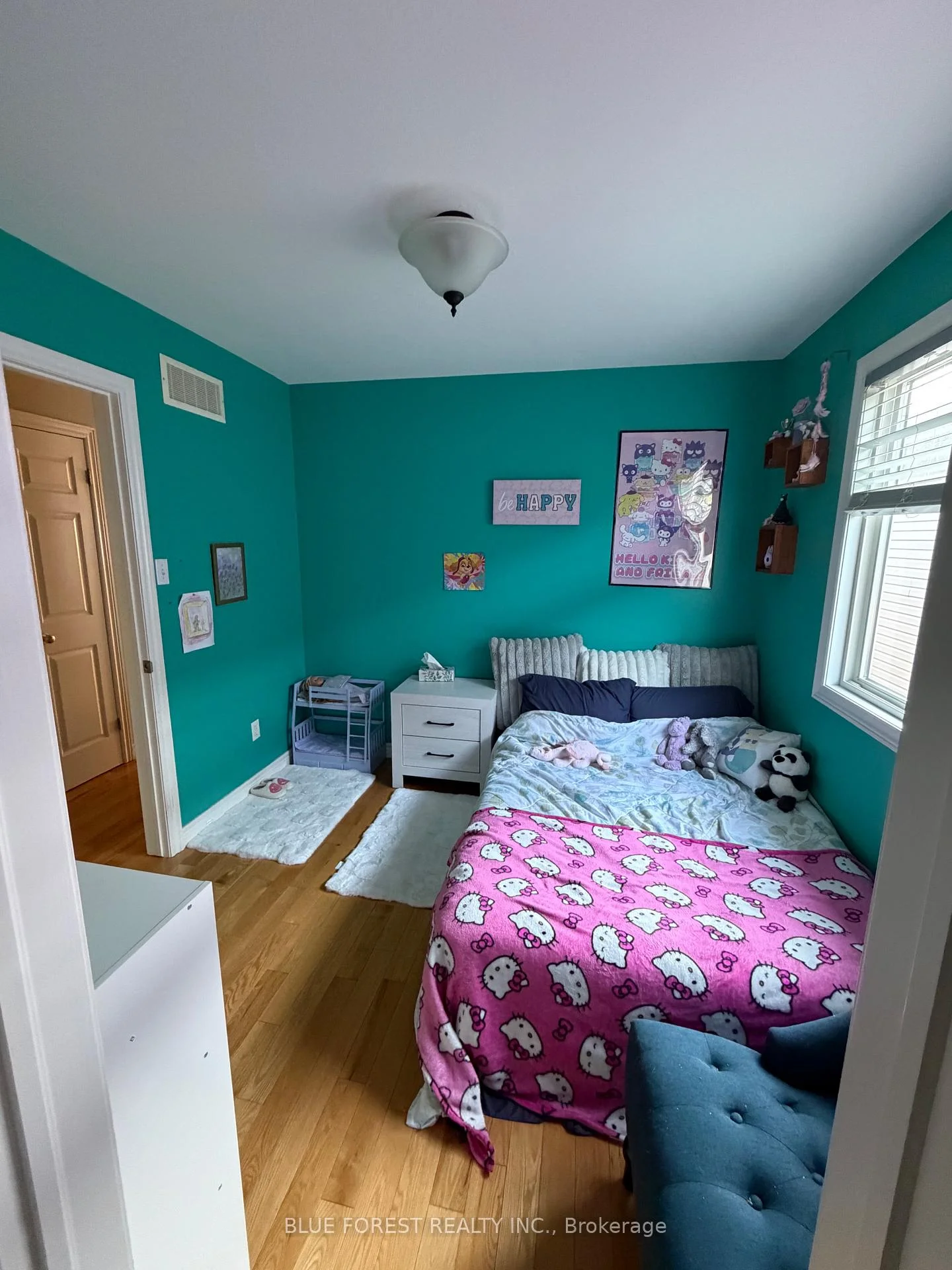 Photo 19 of 1828 Marconi Boulevard, London, East I — HOMEH