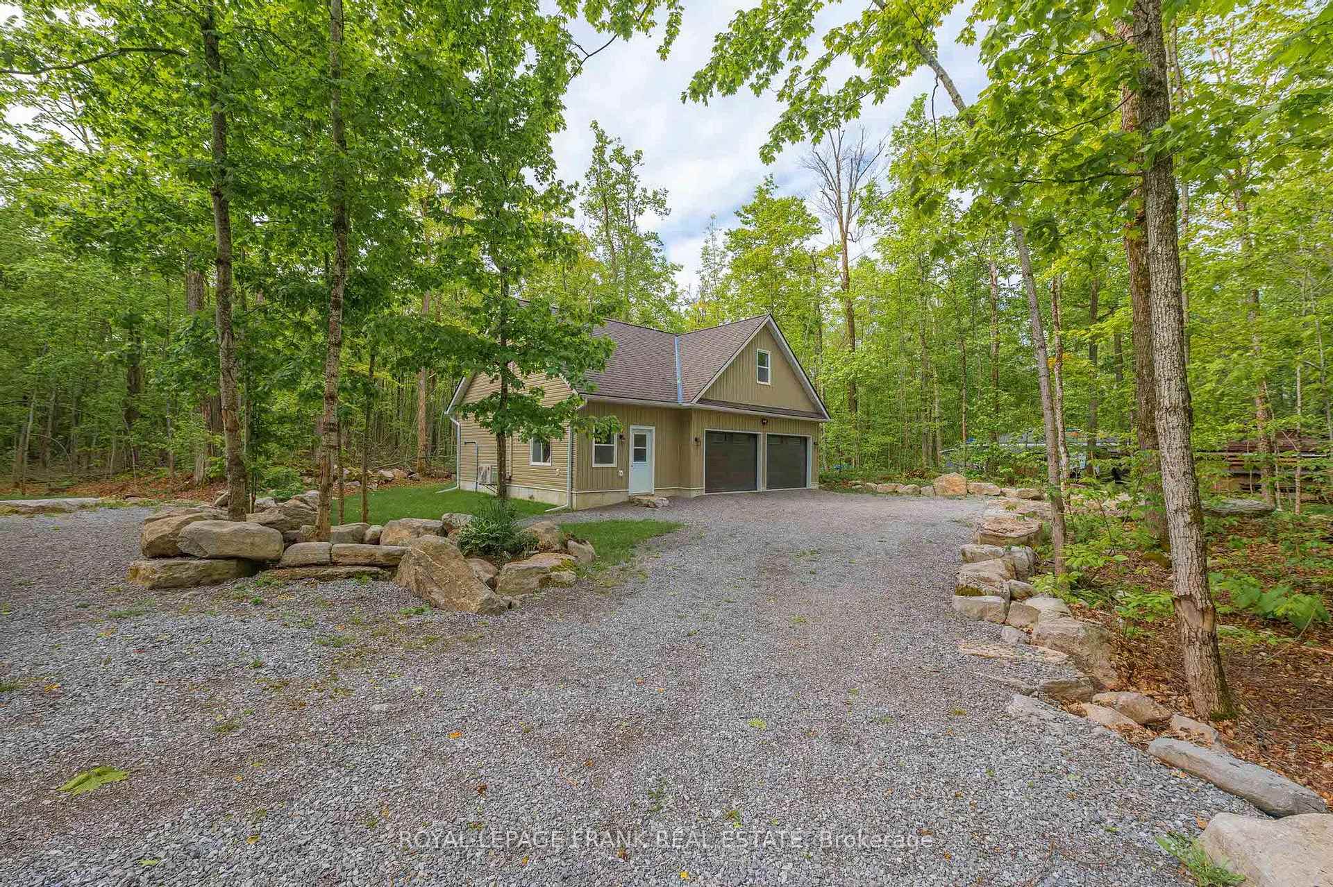 Photo 7 of 24 Ted's Lane, Trent Lakes — HOMEH