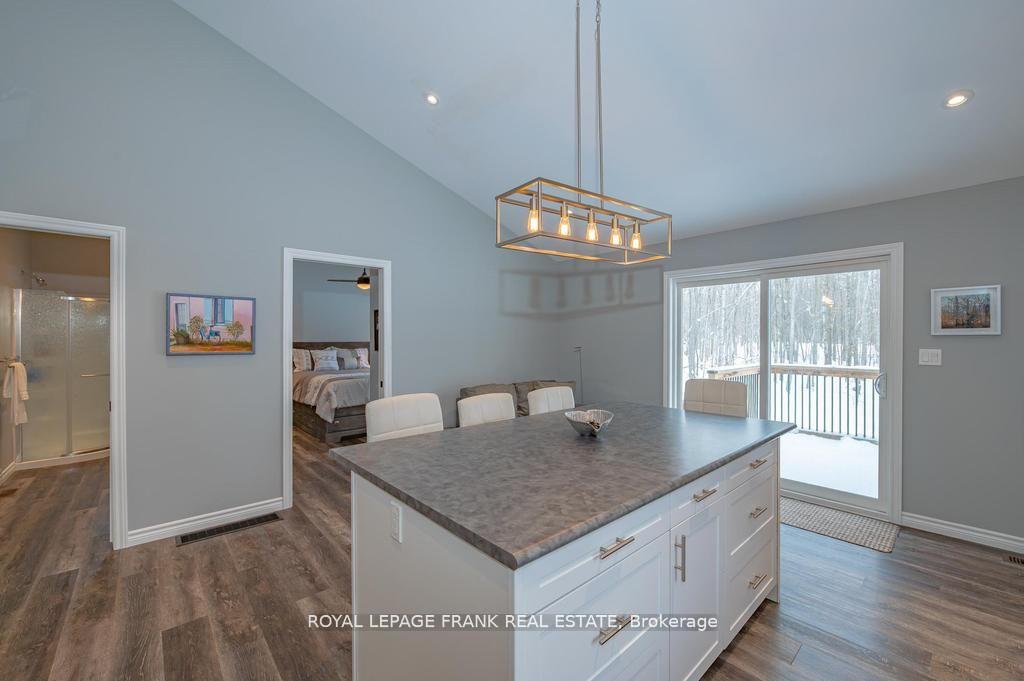 Photo 22 of 24 Ted's Lane, Trent Lakes — HOMEH