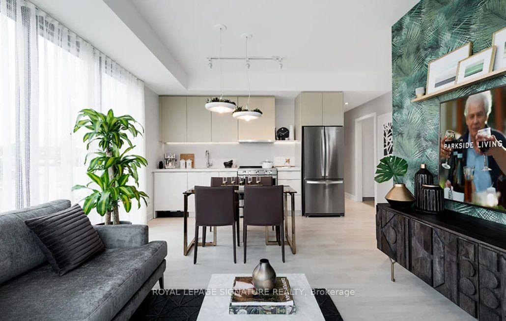 Photo 7 of Unit 1518, 6 Flavelle Trail, Vaughan, Steeles West Industrial — HOMEH
