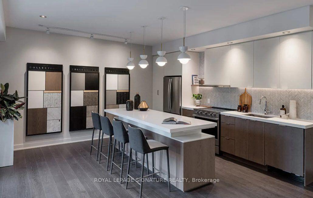 Photo 17 of Unit 1518, 6 Flavelle Trail, Vaughan, Steeles West Industrial — HOMEH