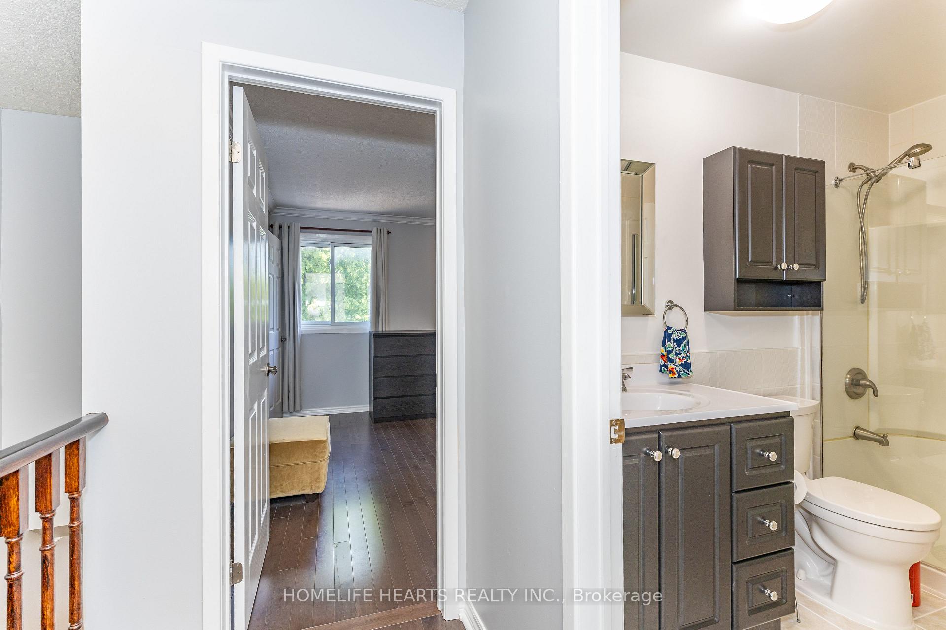 Photo 21 of 1118 Cedarcroft Crescent, Pickering, Liverpool — HOMEH
