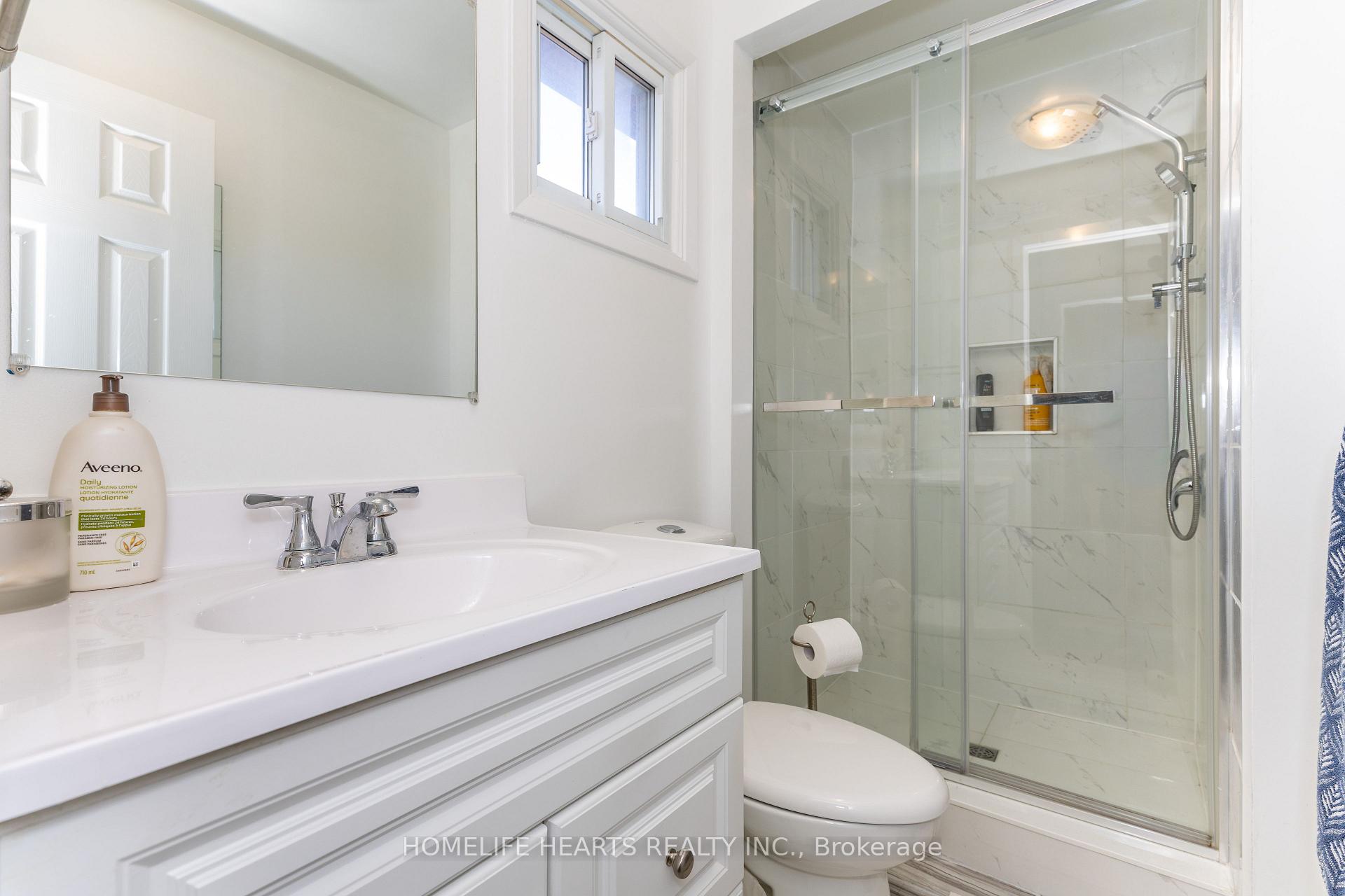 Photo 30 of 1118 Cedarcroft Crescent, Pickering, Liverpool — HOMEH