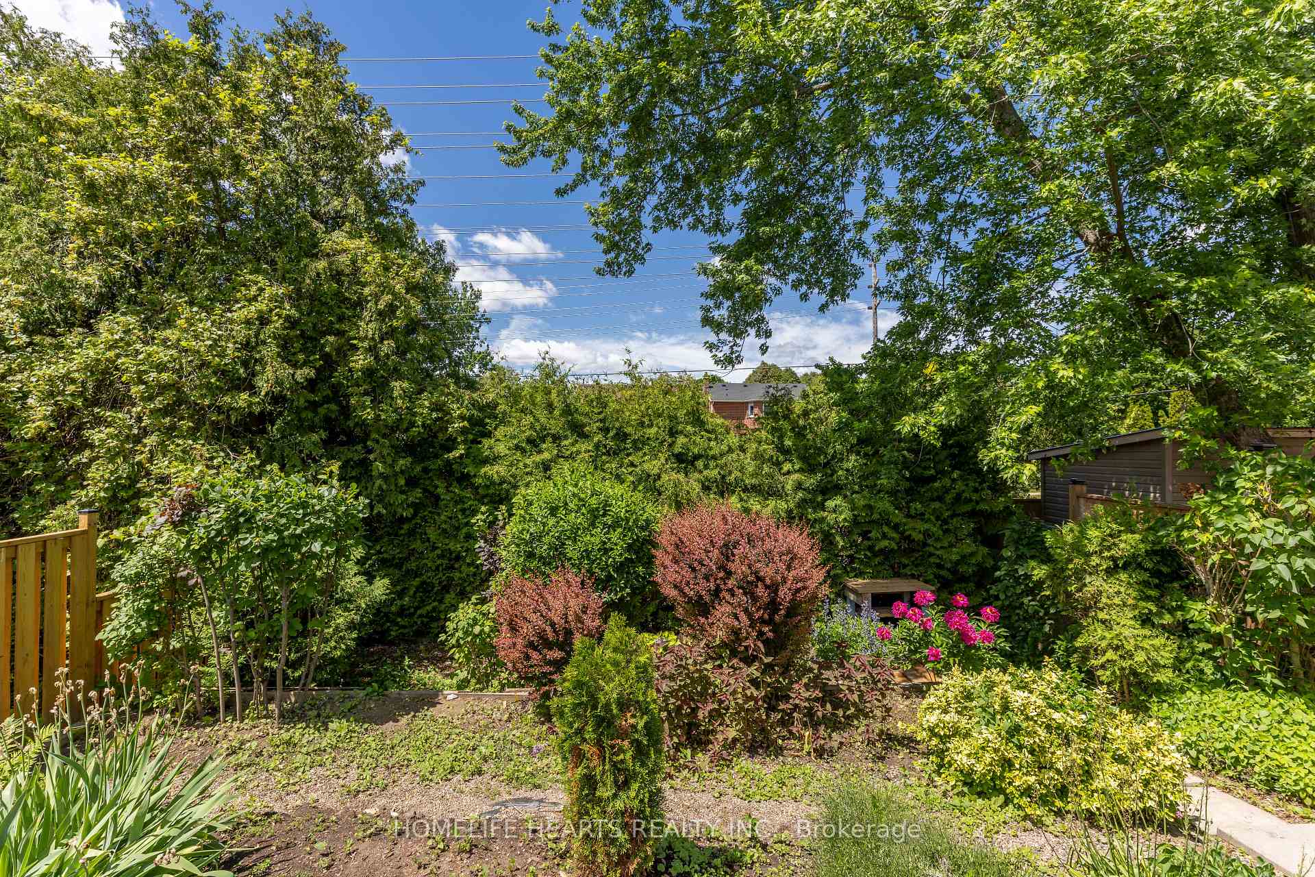 Photo 44 of 1118 Cedarcroft Crescent, Pickering, Liverpool — HOMEH