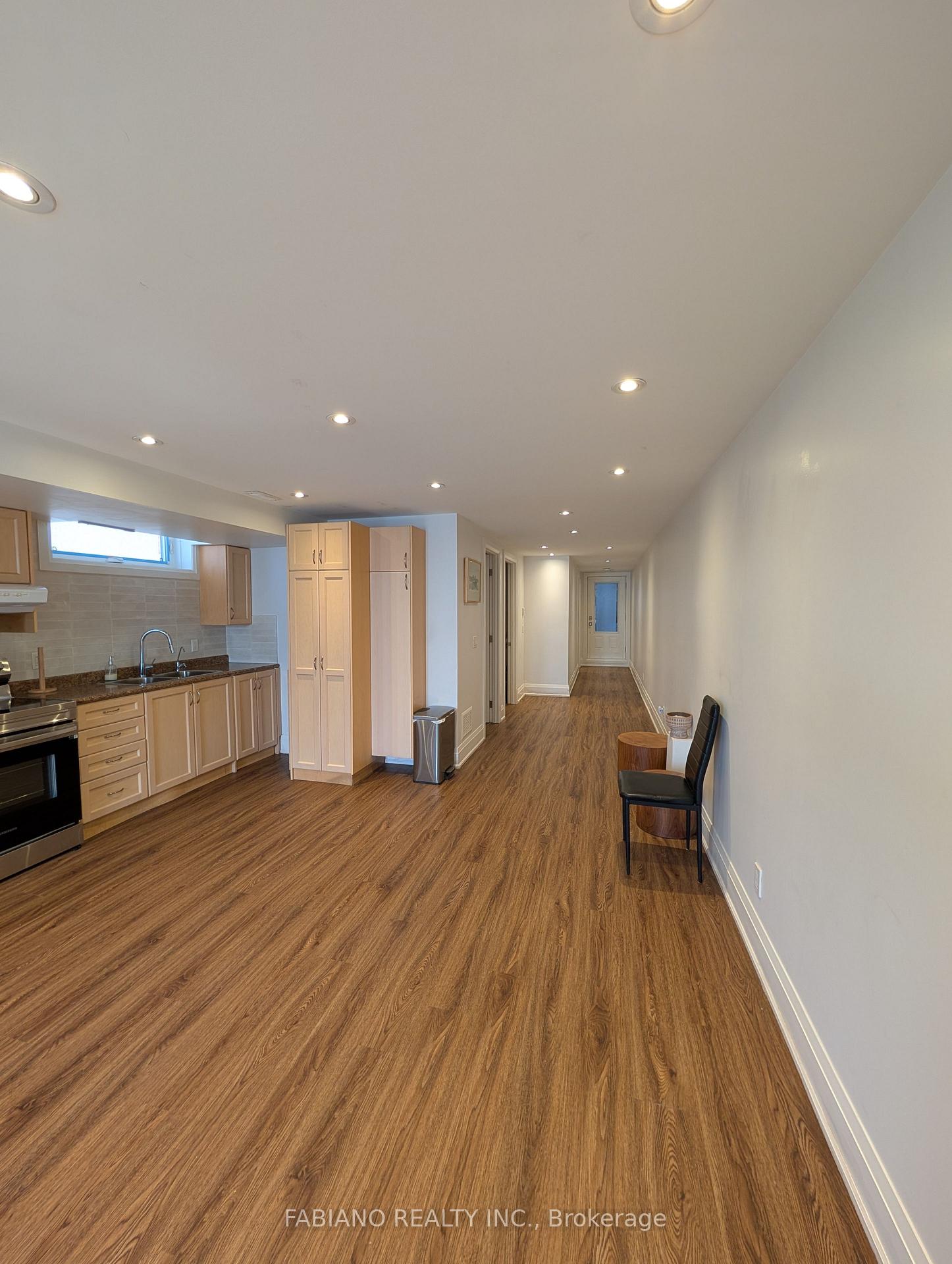 Photo 7 of Unit Lower, 1036 Dovercourt Road, Toronto, Dovercourt-Wallace Emerson-Junction — HOMEH