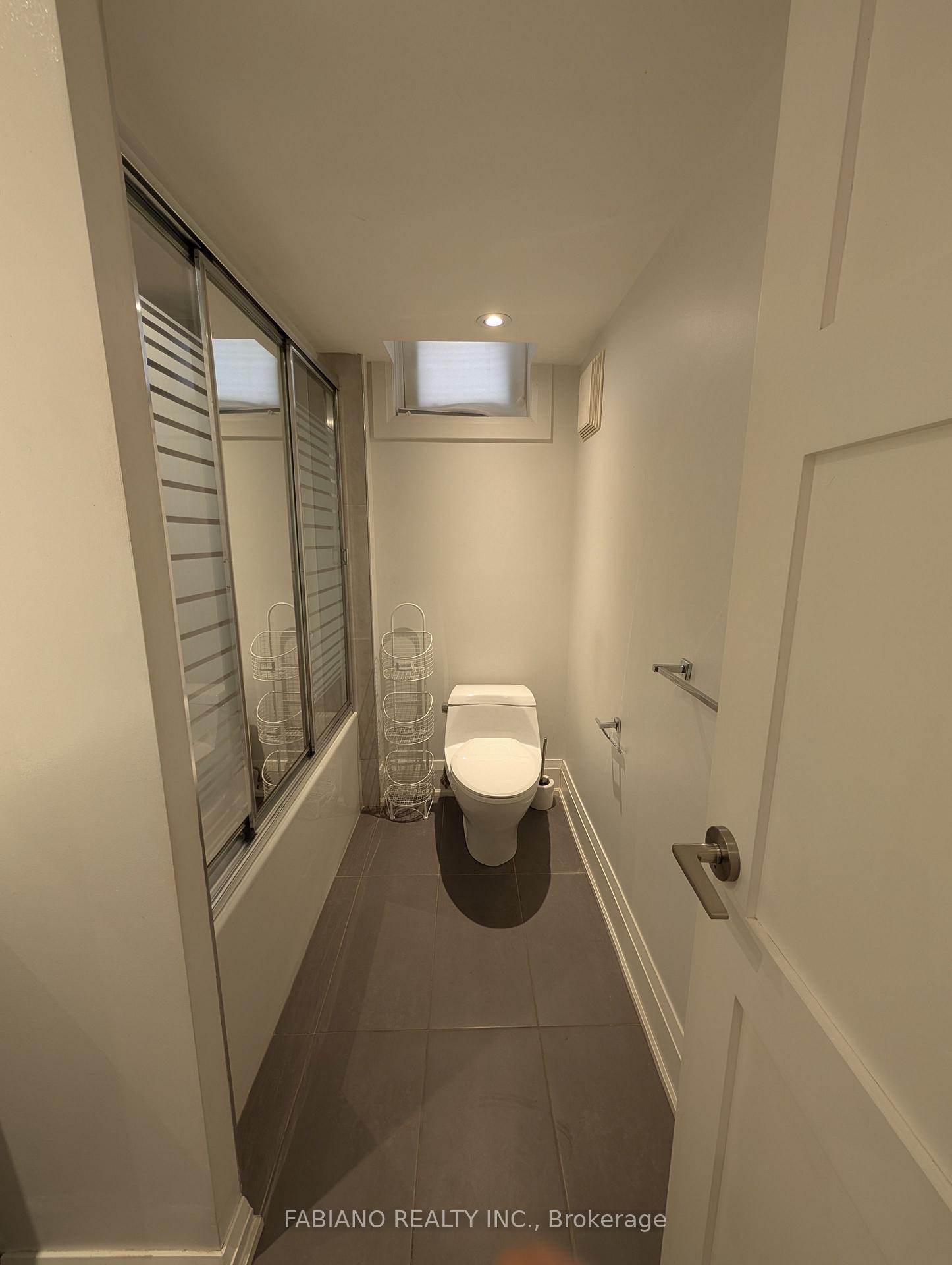 Photo 12 of Unit Lower, 1036 Dovercourt Road, Toronto, Dovercourt-Wallace Emerson-Junction — HOMEH