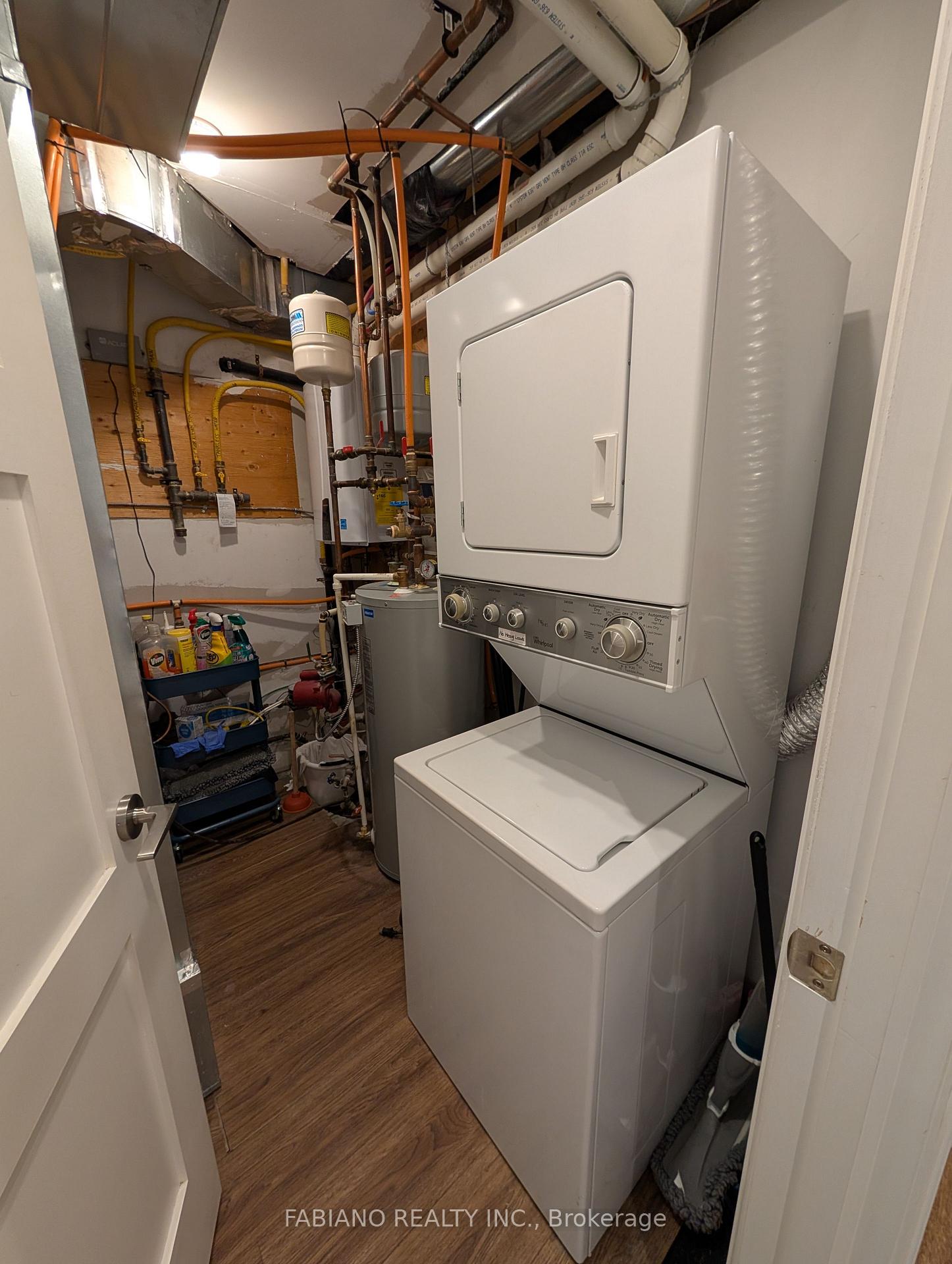 Photo 16 of Unit Lower, 1036 Dovercourt Road, Toronto, Dovercourt-Wallace Emerson-Junction — HOMEH