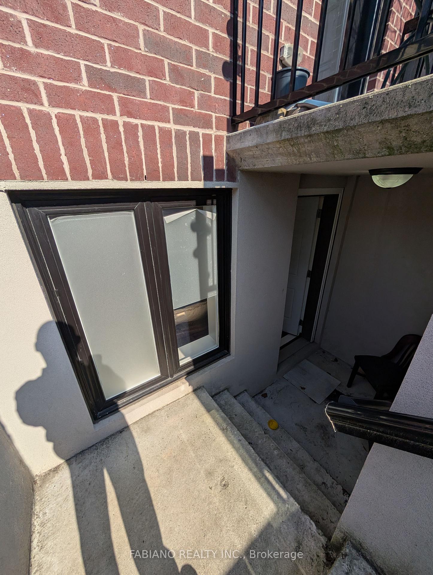 Photo 19 of Unit Lower, 1036 Dovercourt Road, Toronto, Dovercourt-Wallace Emerson-Junction — HOMEH