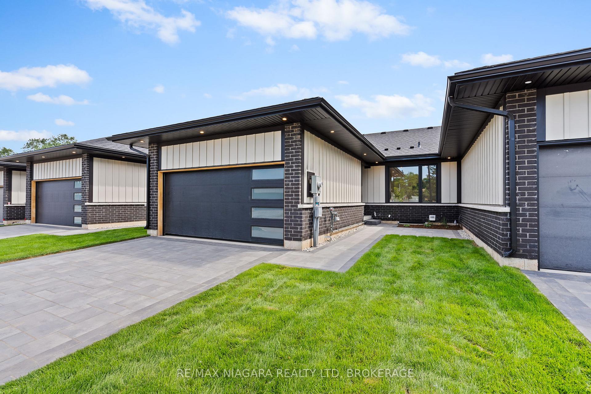 Photo 36 of 9 Accursi Crescent, Pelham, Fonthill — HOMEH