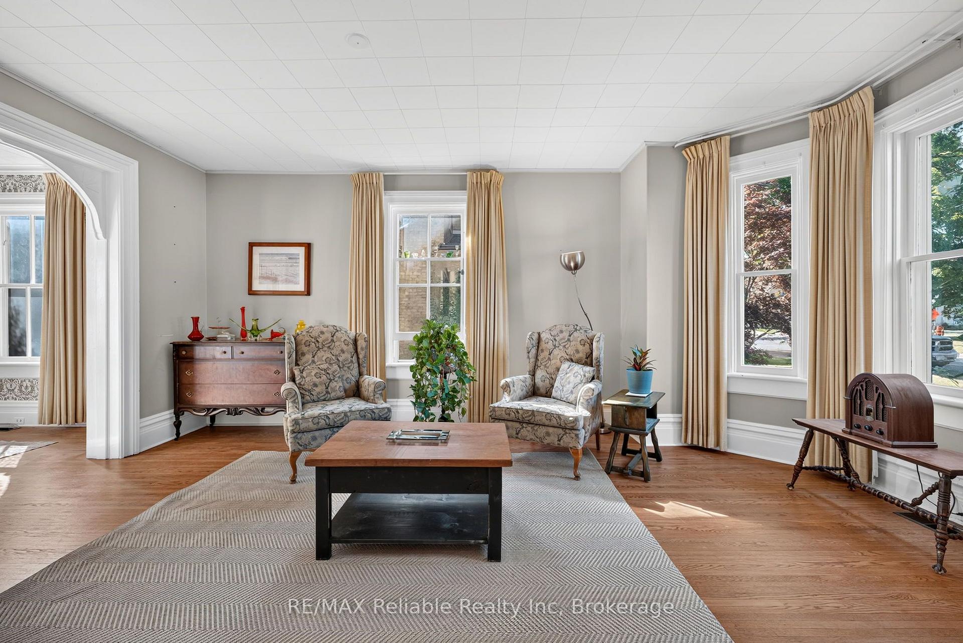 Photo 6 of 111 John Street, Huron East, Seaforth — HOMEH