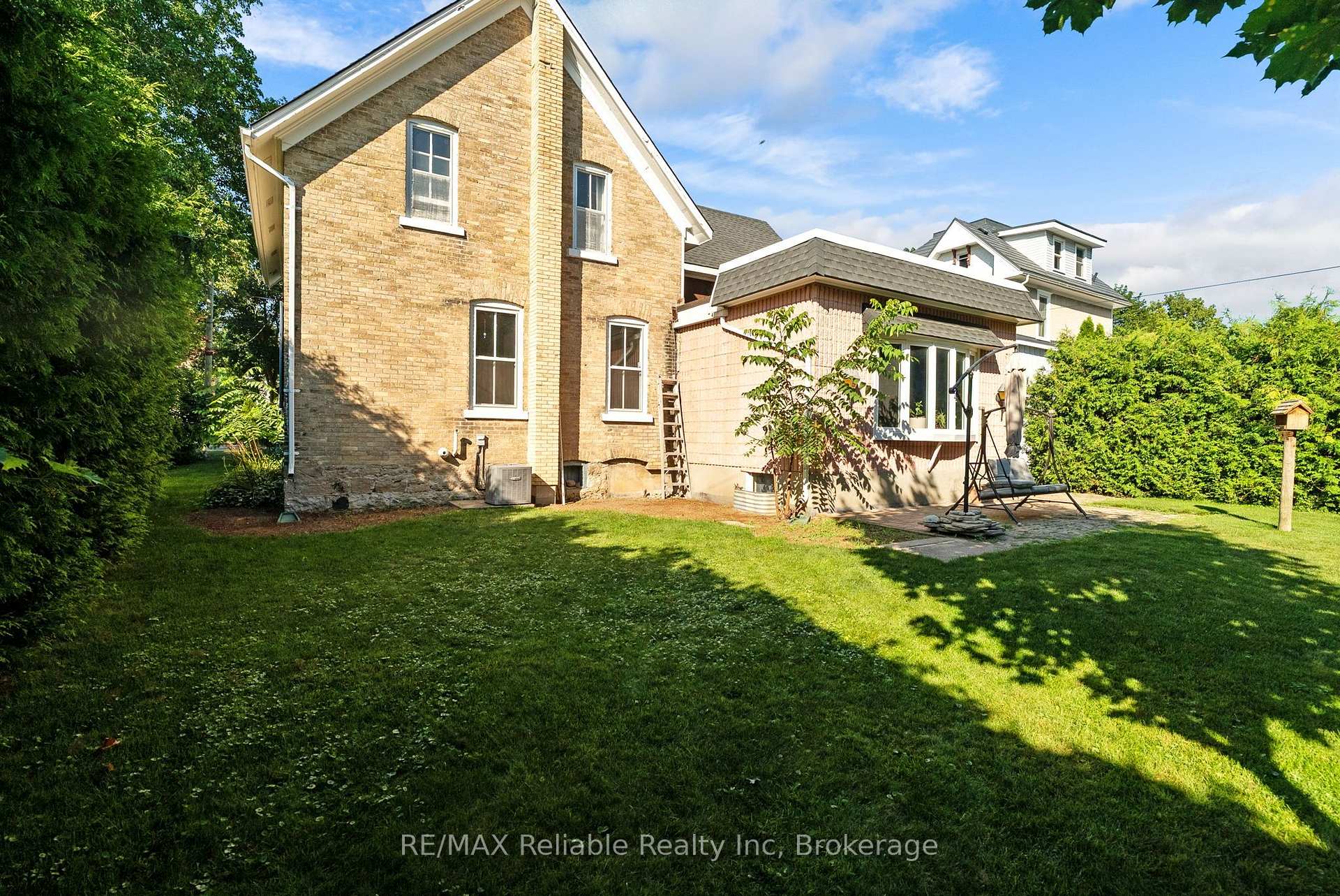 Photo 37 of 111 John Street, Huron East, Seaforth — HOMEH