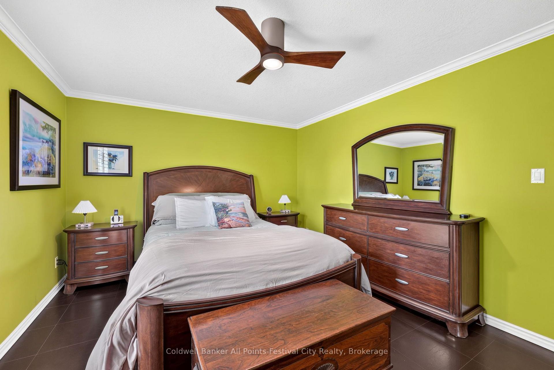 Photo 14 of 323 Warren Street, Goderich, Goderich (Town) — HOMEH