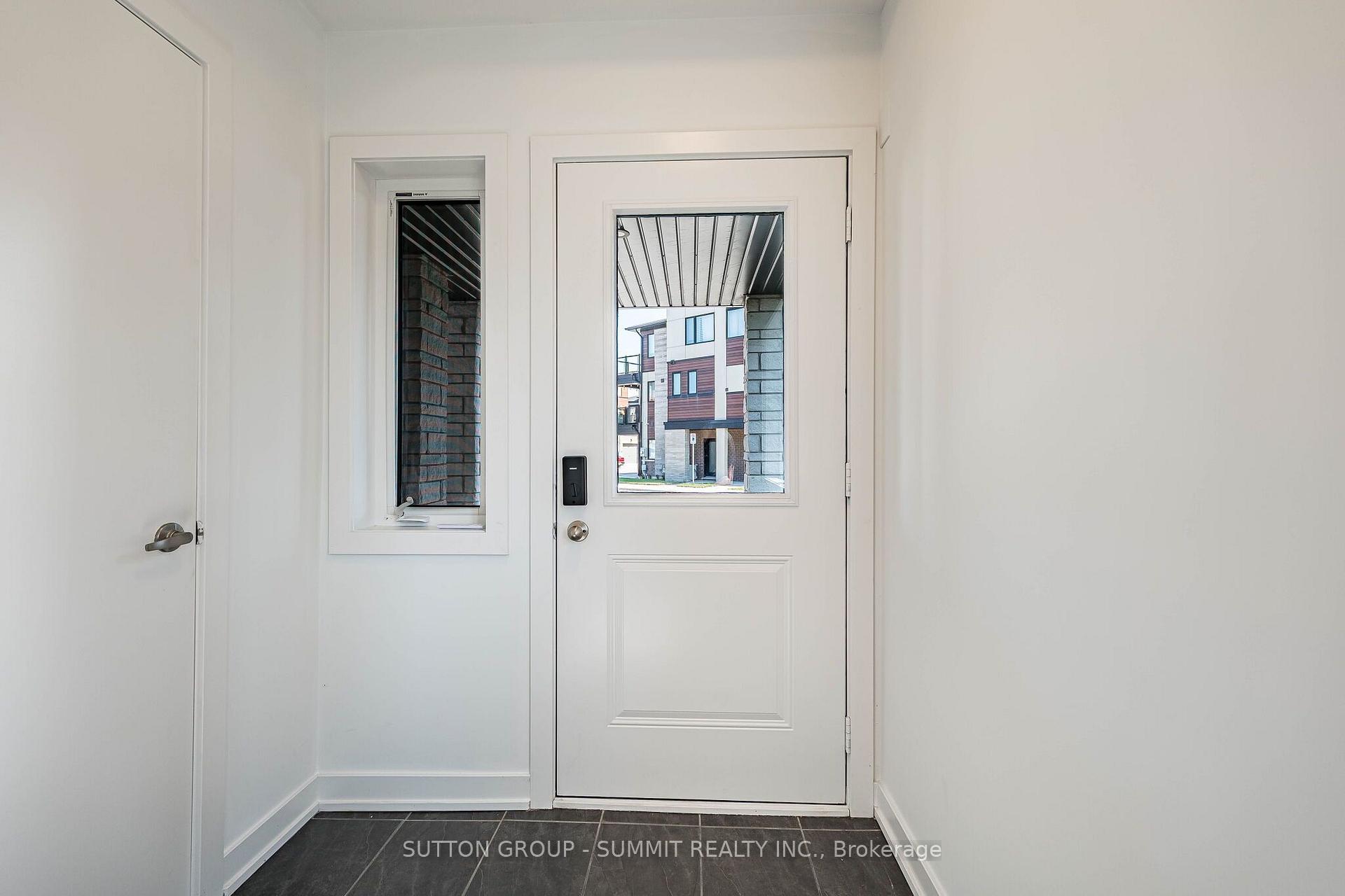 Photo 8 of Unit 93, 590 North Service Road, Hamilton, Lakeshore — HOMEH
