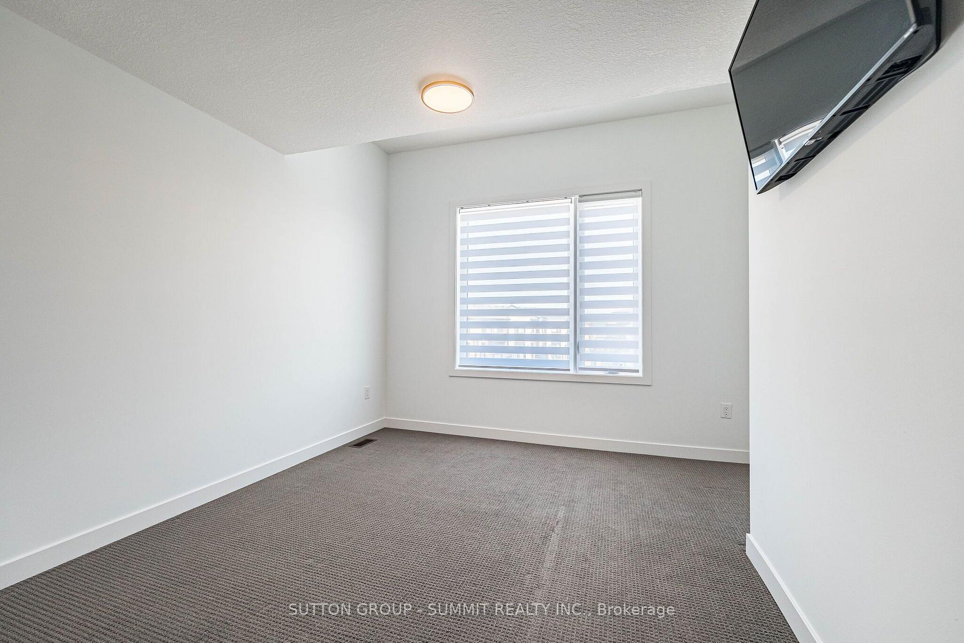 Photo 19 of Unit 93, 590 North Service Road, Hamilton, Lakeshore — HOMEH