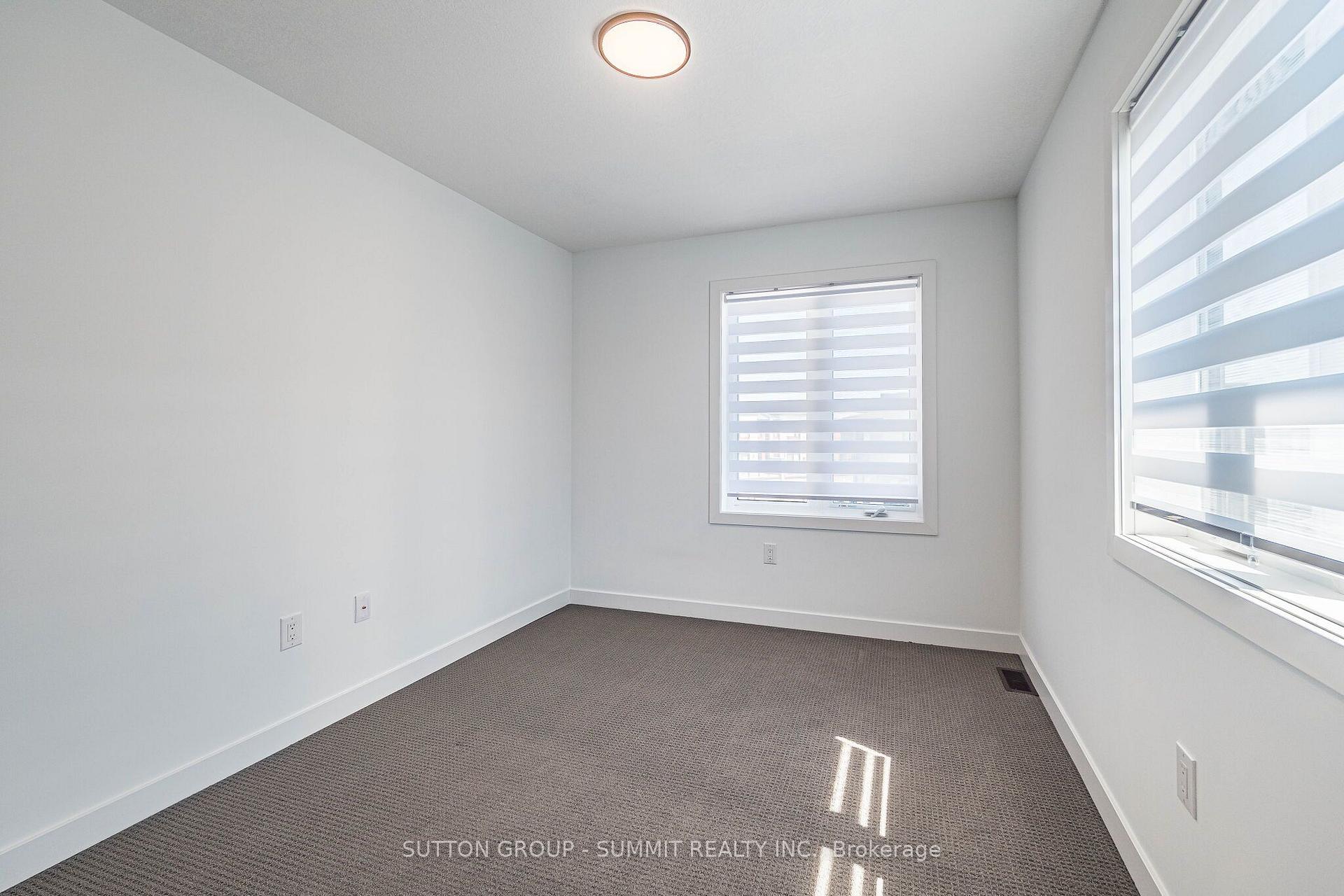 Photo 23 of Unit 93, 590 North Service Road, Hamilton, Lakeshore — HOMEH