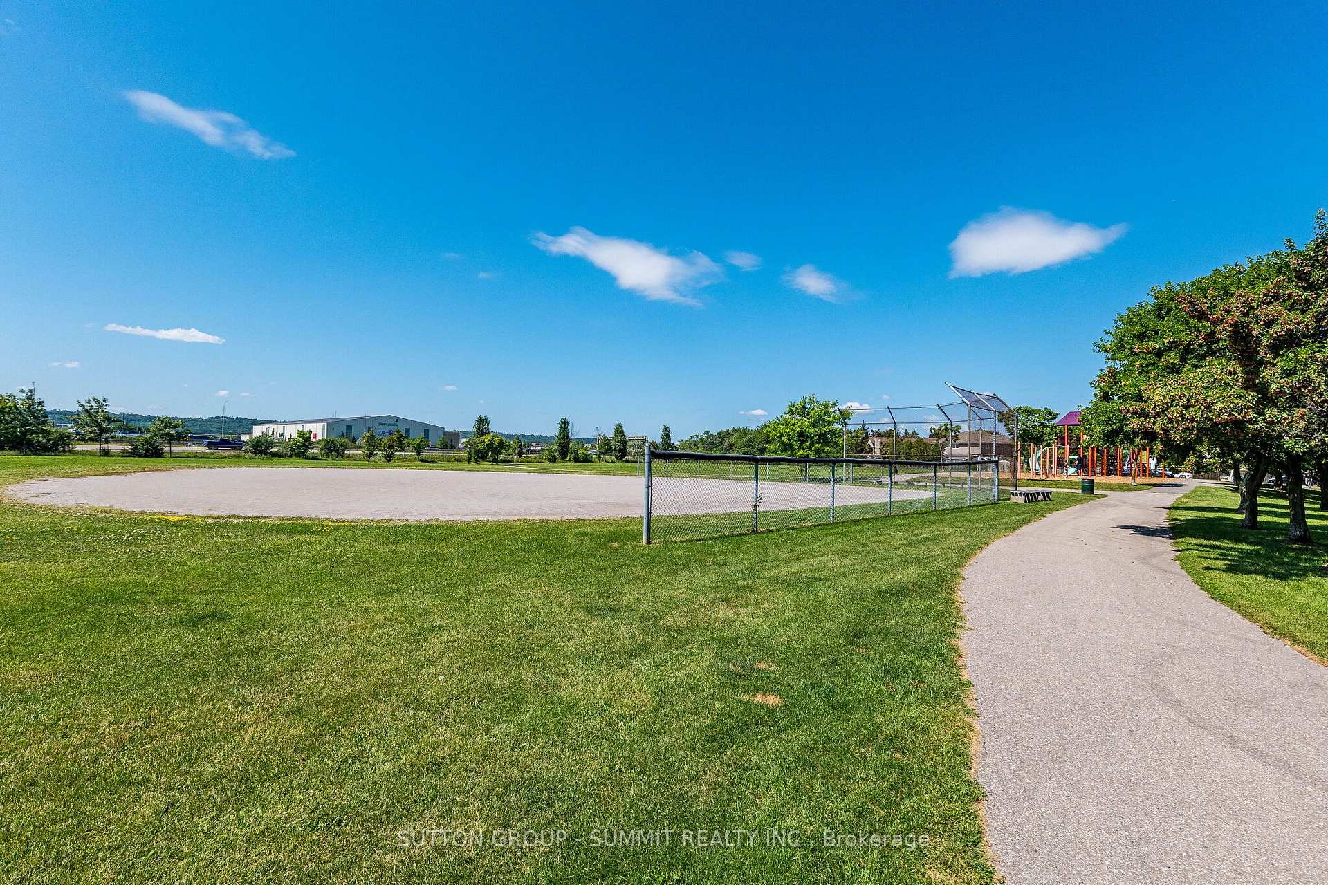 Photo 31 of Unit 93, 590 North Service Road, Hamilton, Lakeshore — HOMEH