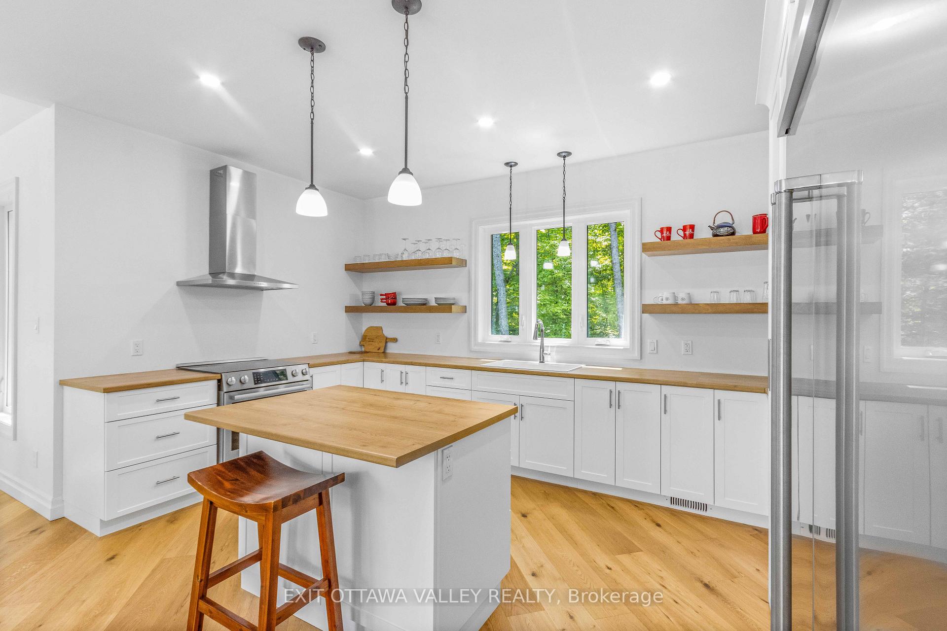 Photo 14 of 698 Mitchell Road, Madawaska Valley, Madawaska Valley — HOMEH
