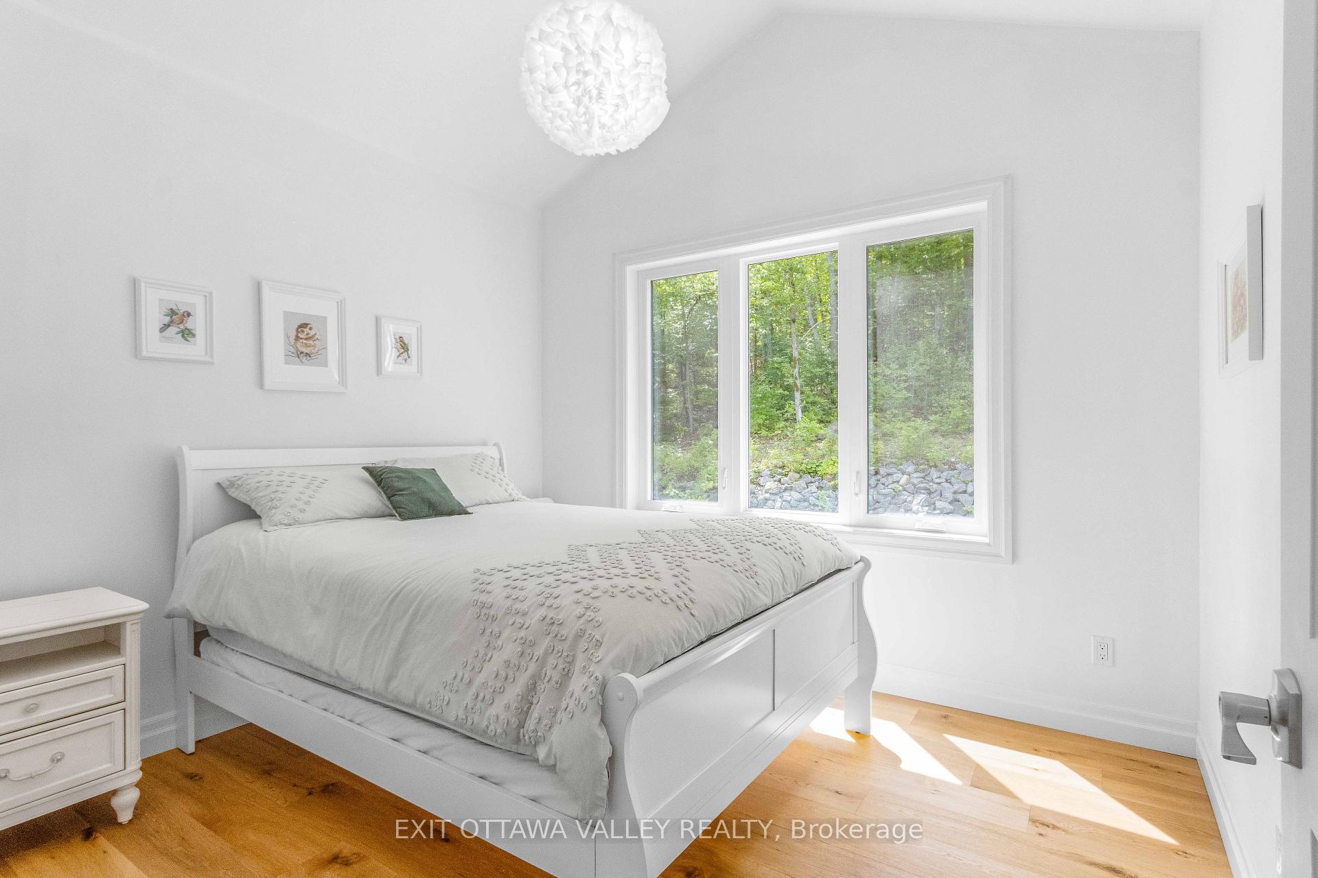 Photo 33 of 698 Mitchell Road, Madawaska Valley, Madawaska Valley — HOMEH