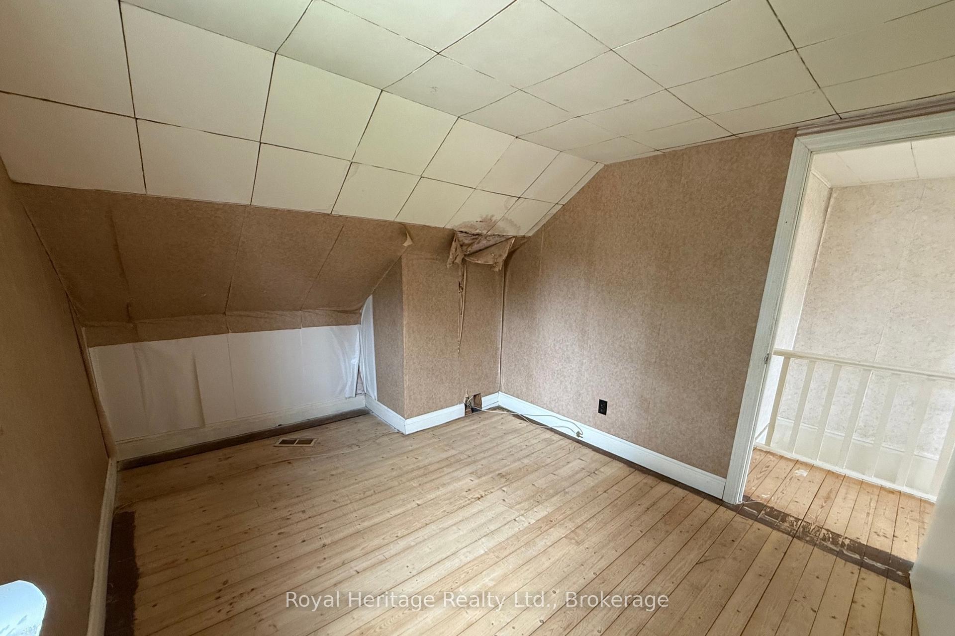 Photo 29 of 12 Dufferin Street, Brighton — HOMEH