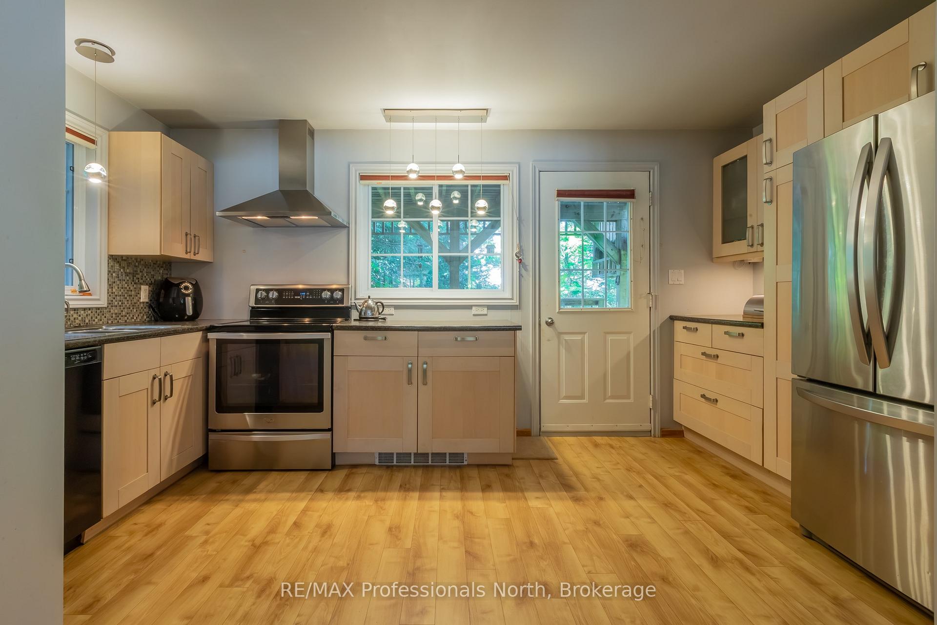 Photo 29 of 78 Jeffery Drive, Parry Sound Remote Area, Lount — HOMEH