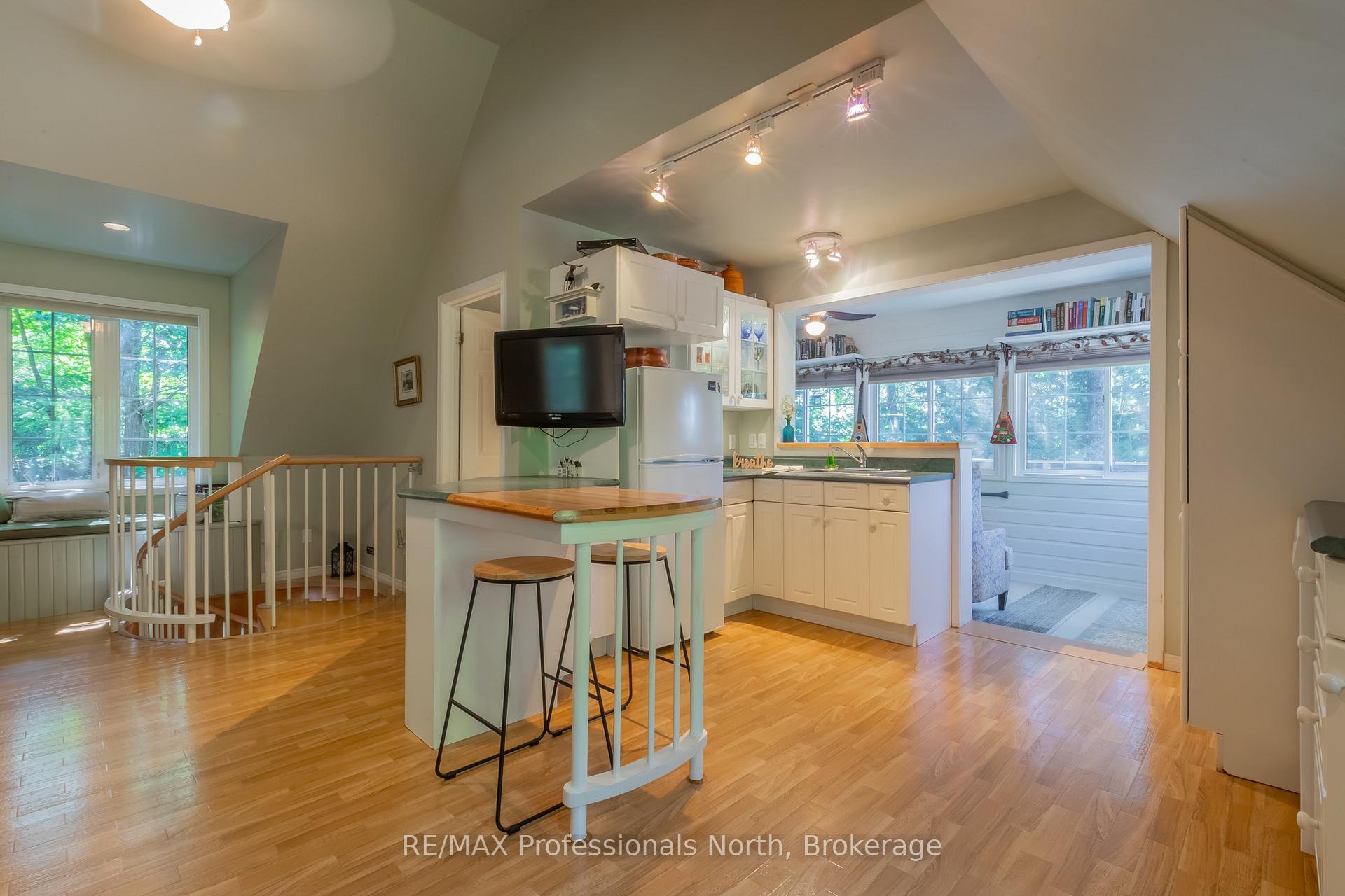 Photo 43 of 78 Jeffery Drive, Parry Sound Remote Area, Lount — HOMEH