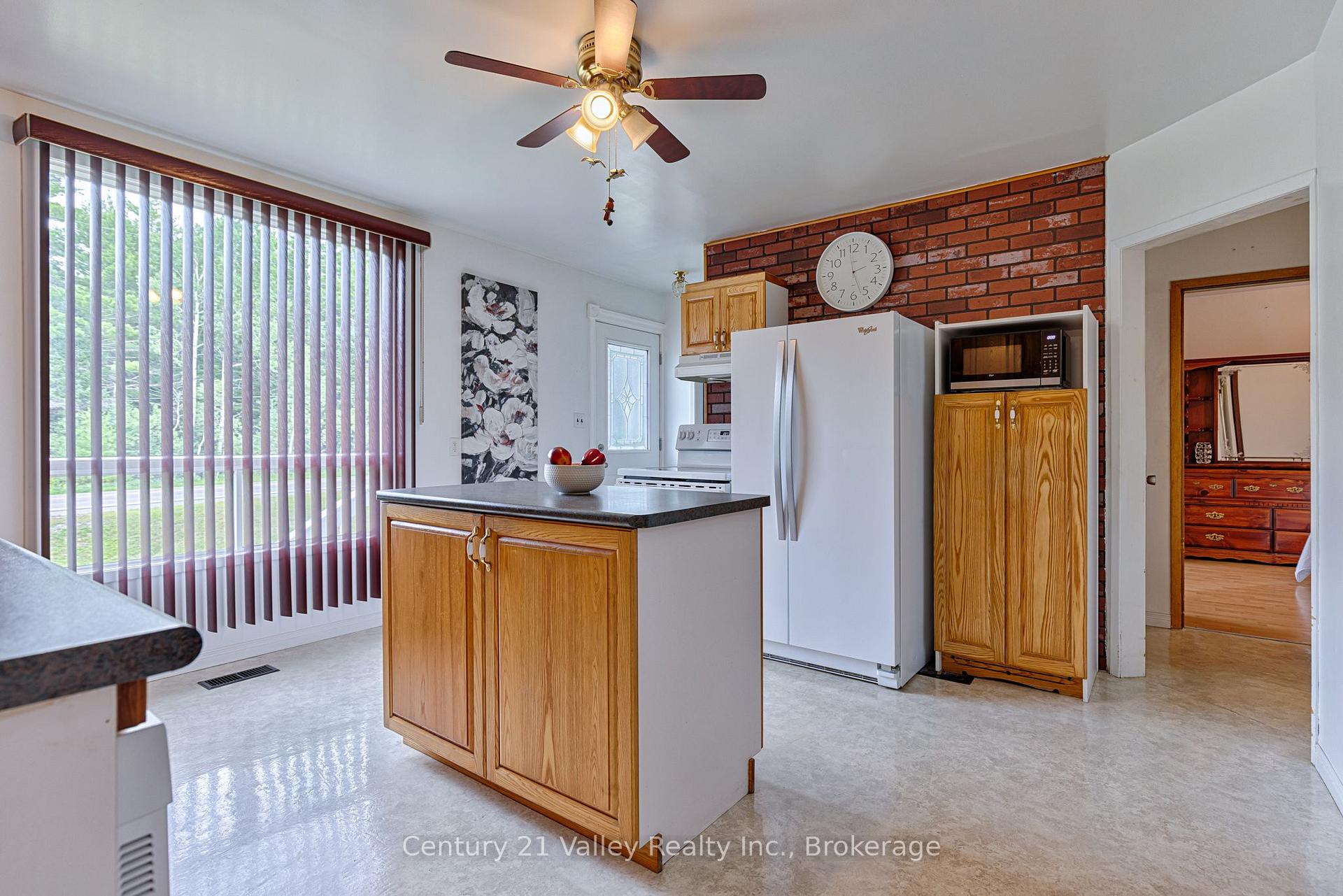 Photo 17 of 33949 41 Highway, Bonnechere Valley, Eganville/Bonnechere Twp — HOMEH