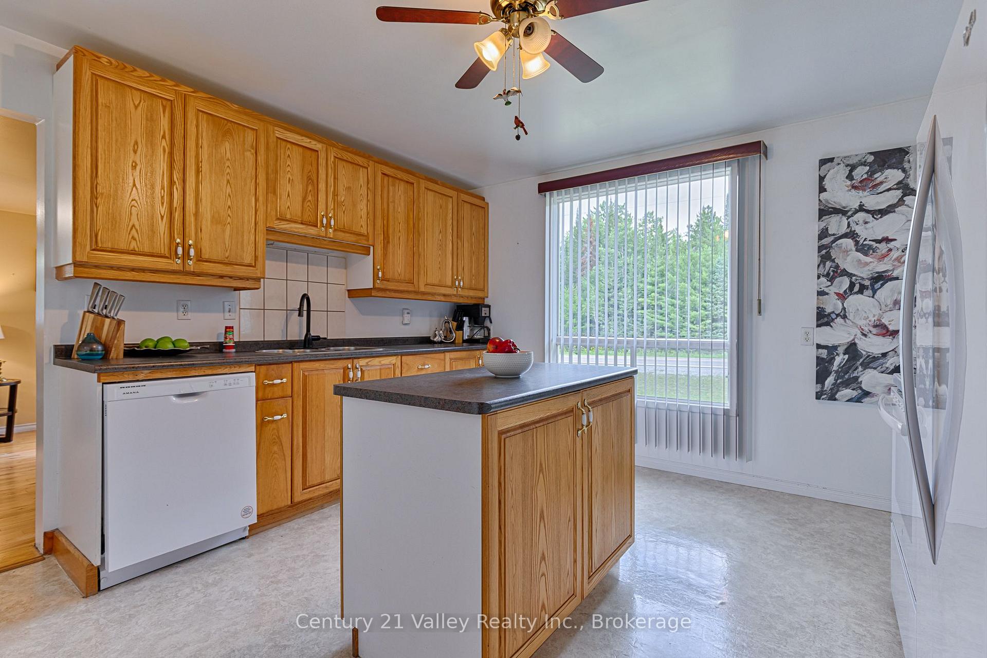 Photo 19 of 33949 41 Highway, Bonnechere Valley, Eganville/Bonnechere Twp — HOMEH