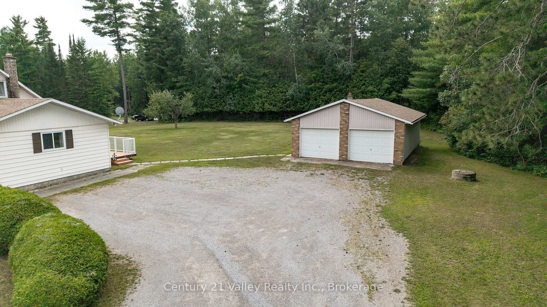 Photo 33 of 33949 41 Highway, Bonnechere Valley, Eganville/Bonnechere Twp — HOMEH