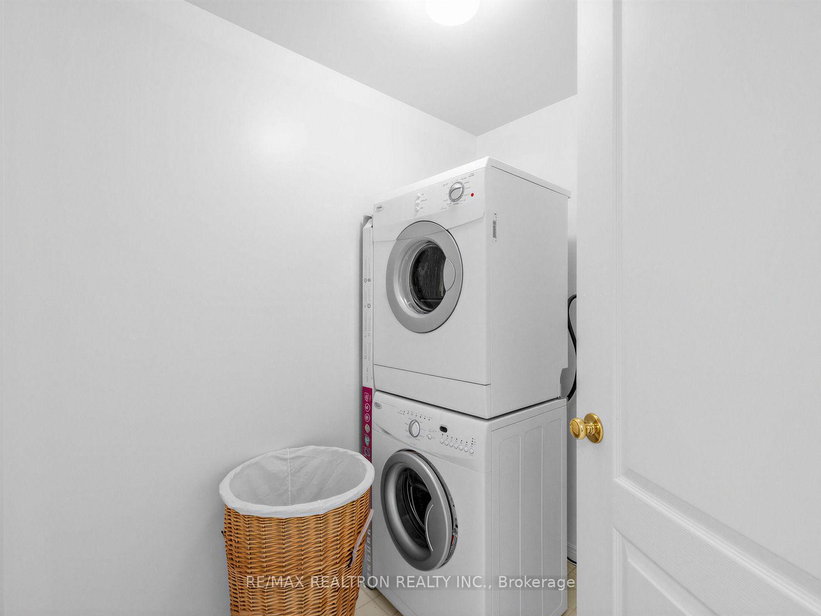 Photo 8 of Unit 1079, 1 Greystone Walk Drive, Scarborough, Kennedy Park — HOMEH