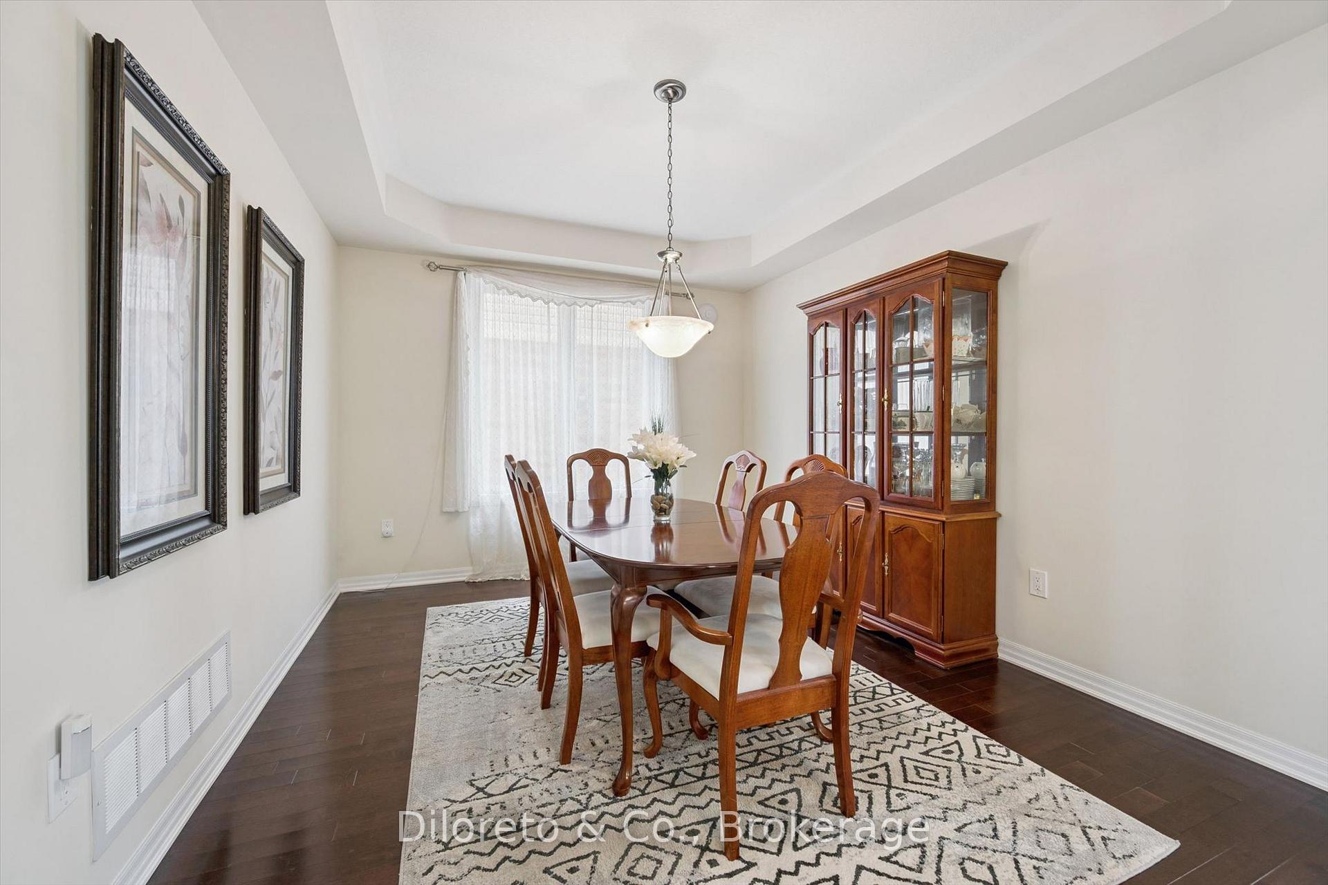 Photo 7 of 23 Lands Court, Cambridge, Silver Heights — HOMEH