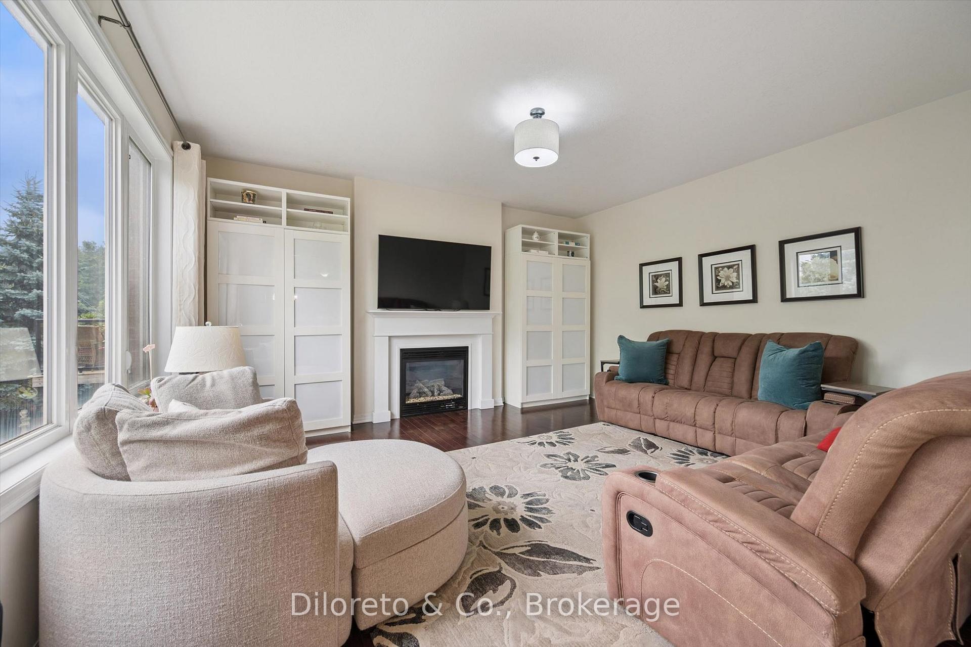 Photo 18 of 23 Lands Court, Cambridge, Silver Heights — HOMEH