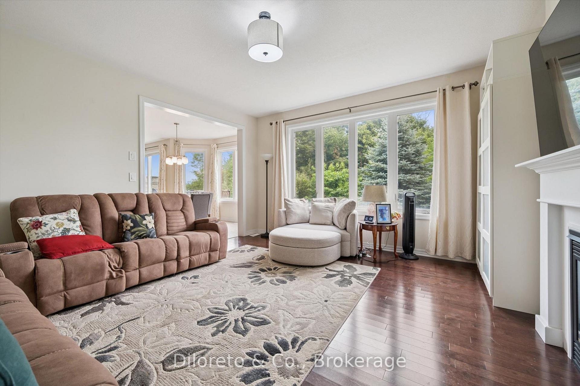 Photo 19 of 23 Lands Court, Cambridge, Silver Heights — HOMEH