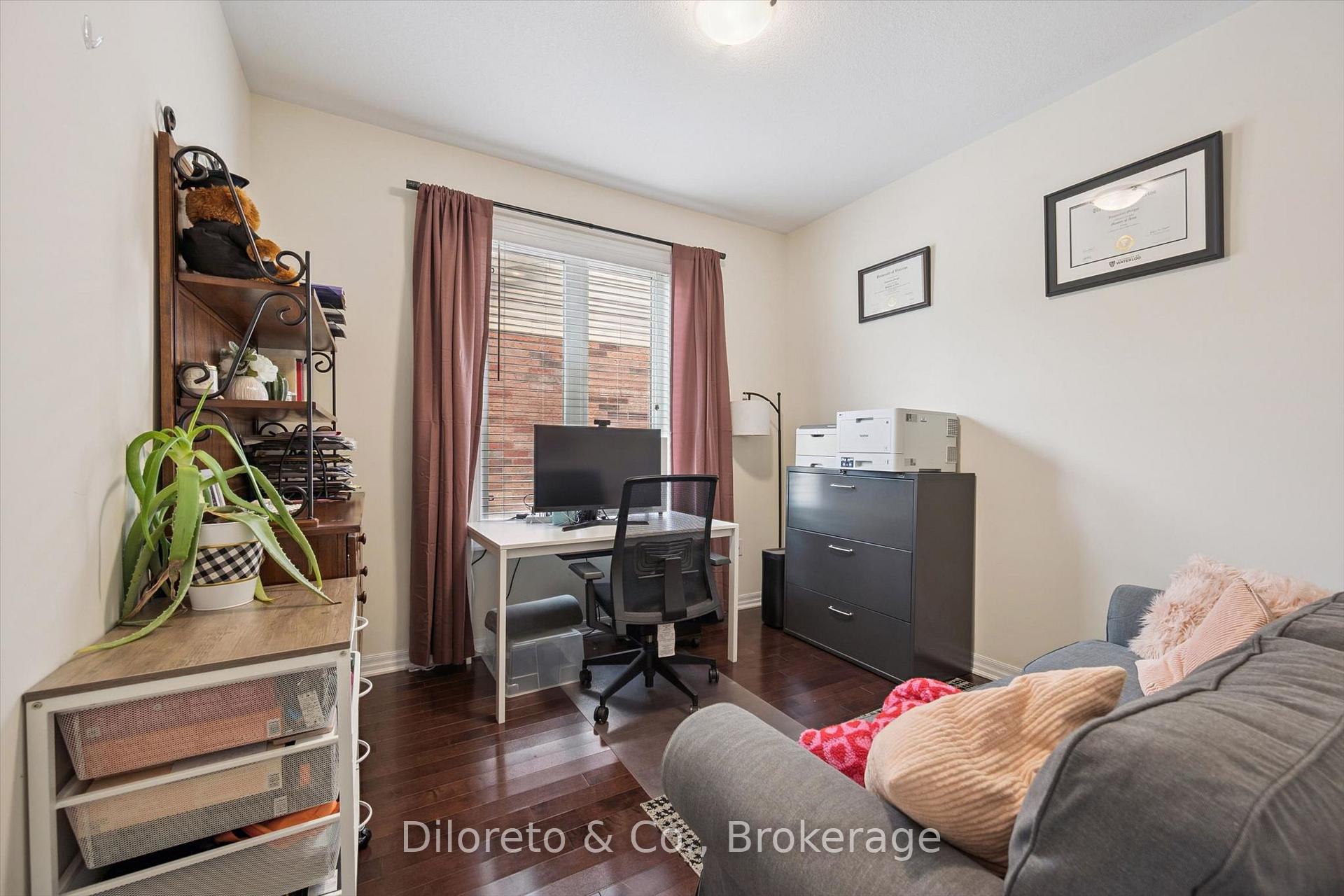 Photo 22 of 23 Lands Court, Cambridge, Silver Heights — HOMEH
