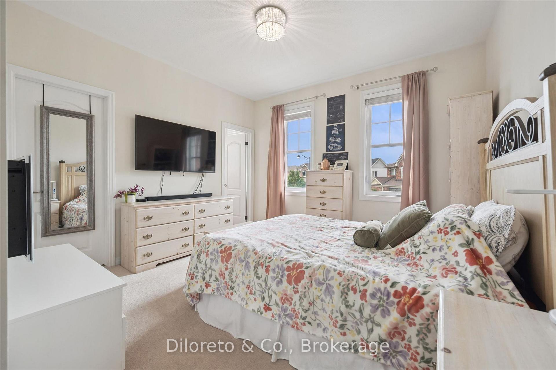Photo 33 of 23 Lands Court, Cambridge, Silver Heights — HOMEH