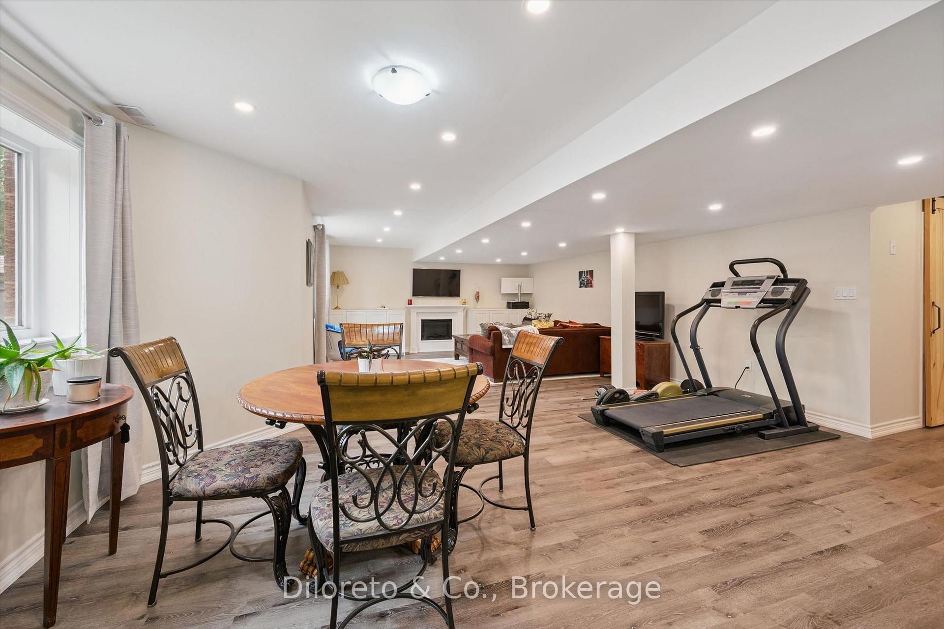 Photo 41 of 23 Lands Court, Cambridge, Silver Heights — HOMEH