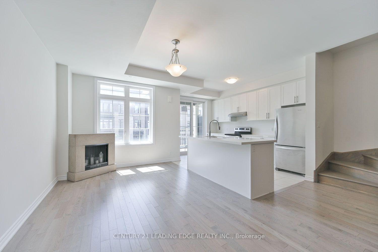 Photo 13 of 30 William Shearn Crescent, Markham, Angus Glen — HOMEH
