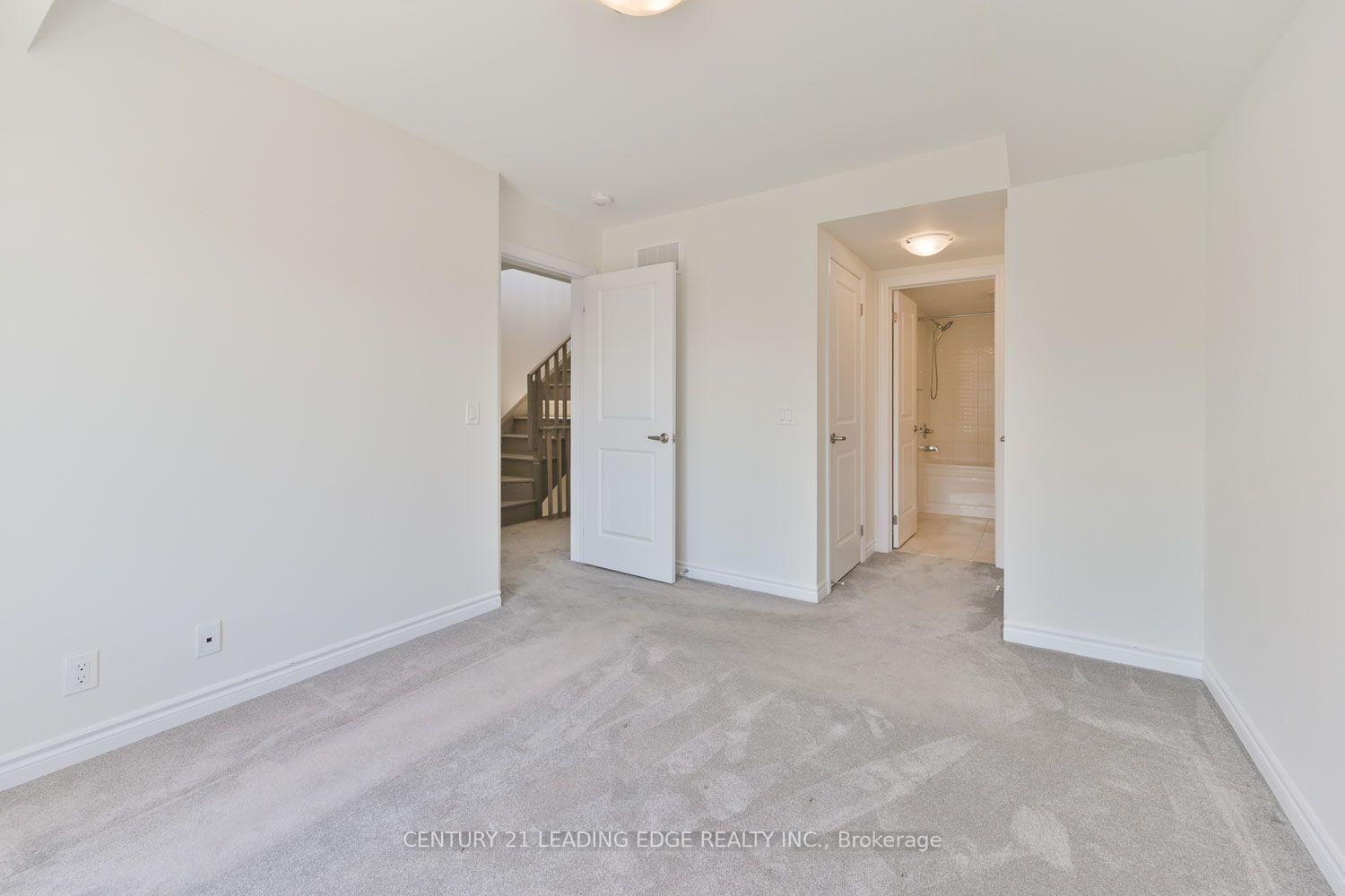 Photo 21 of 30 William Shearn Crescent, Markham, Angus Glen — HOMEH