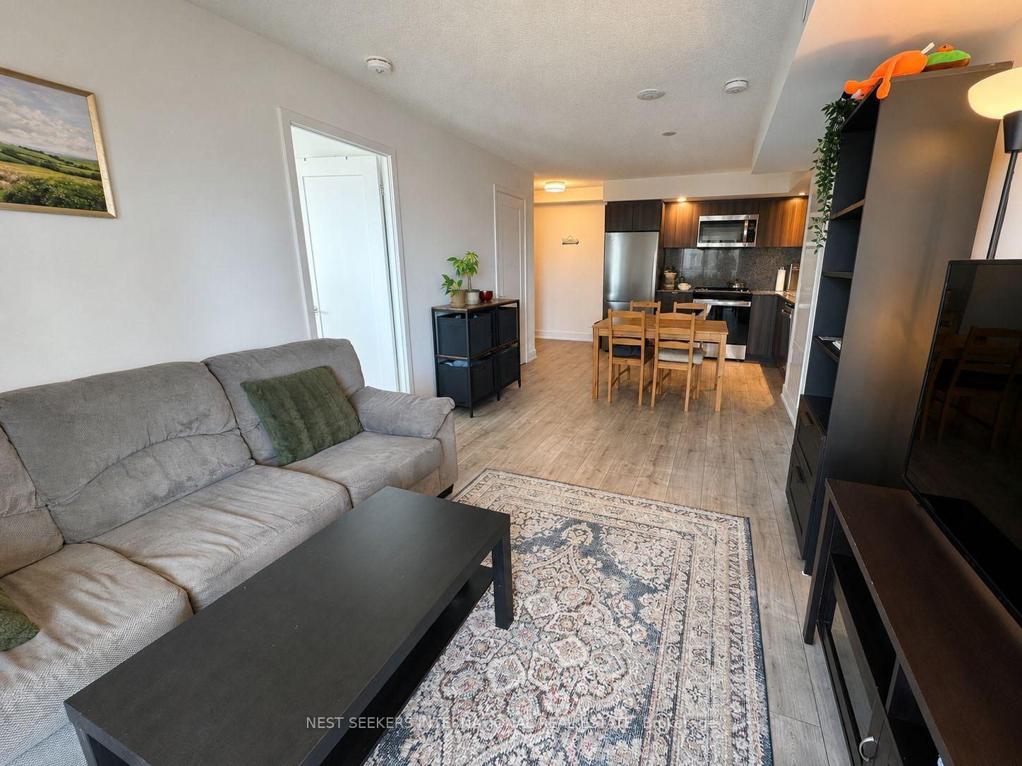 Photo 3 of Unit 1501, 10 Eva Road, Etobicoke, Etobicoke West Mall — HOMEH