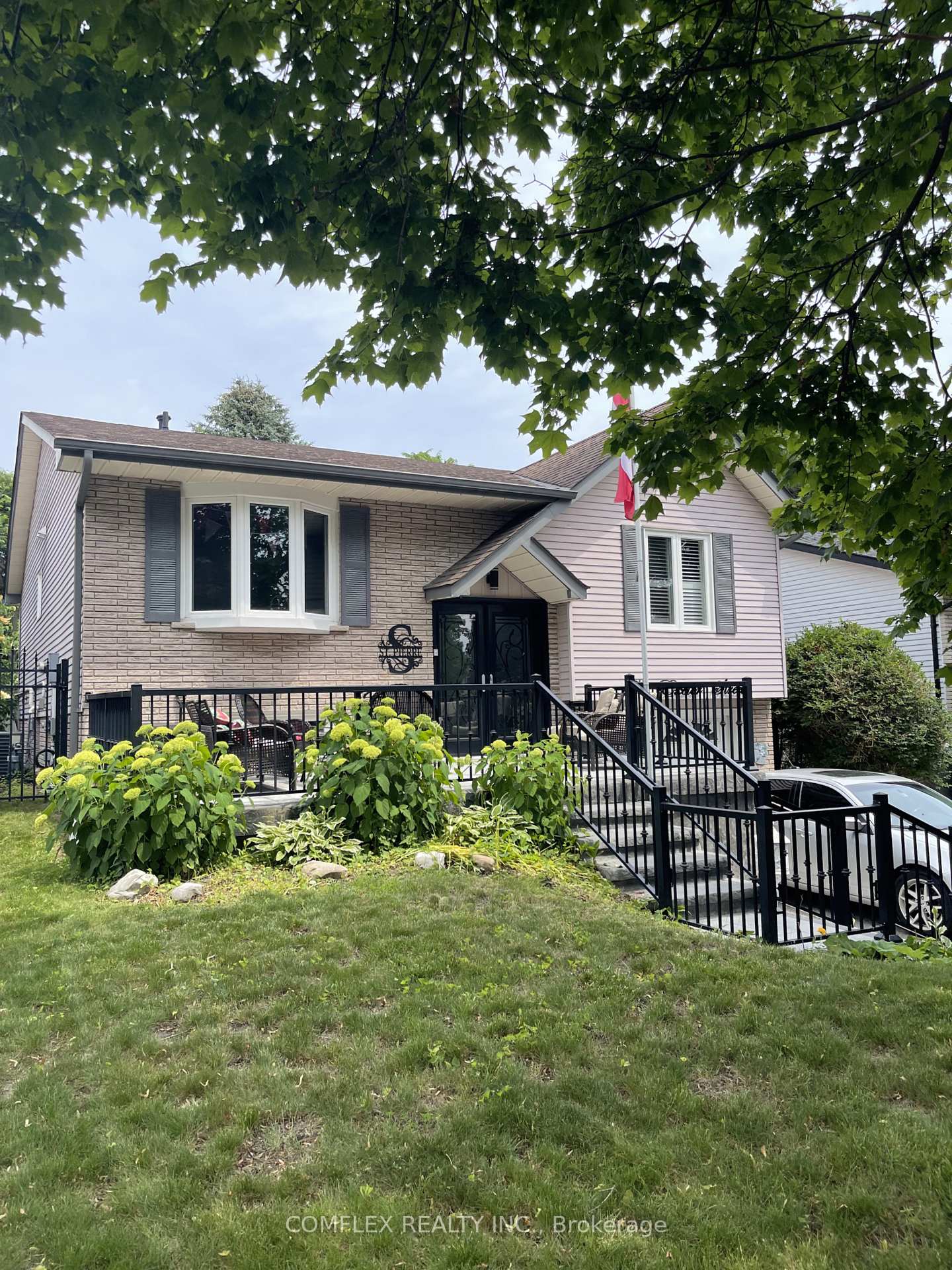 Photo 1 of 875 Exeter Street, Oshawa, Centennial — HOMEH
