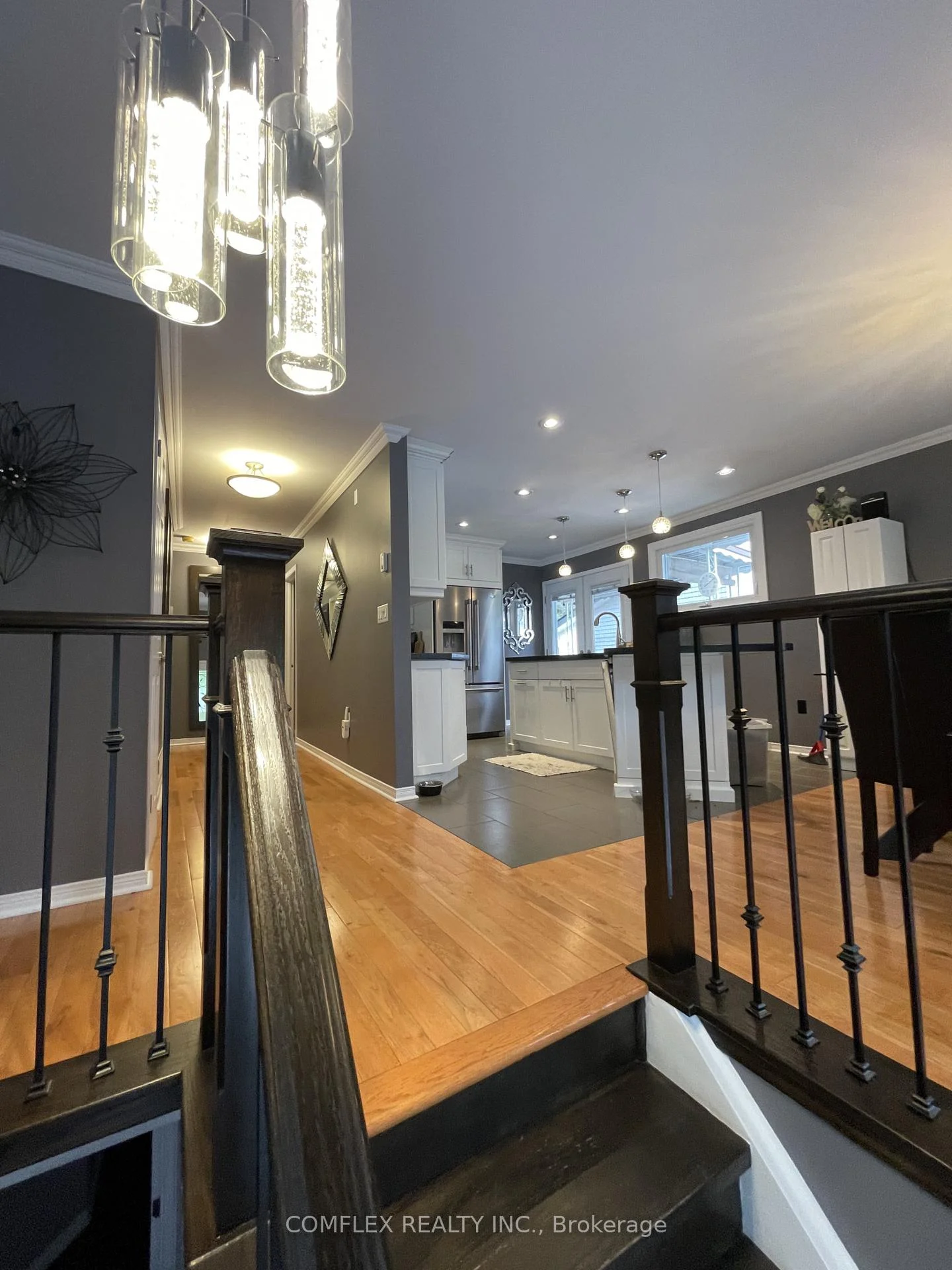 Photo 6 of 875 Exeter Street, Oshawa, Centennial — HOMEH