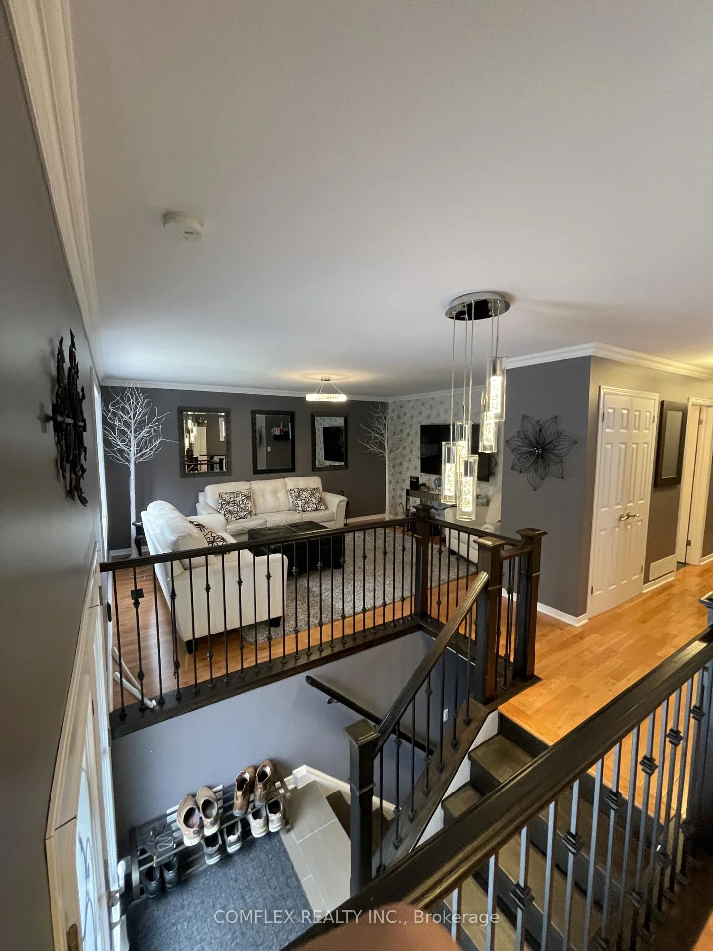 Photo 8 of 875 Exeter Street, Oshawa, Centennial — HOMEH