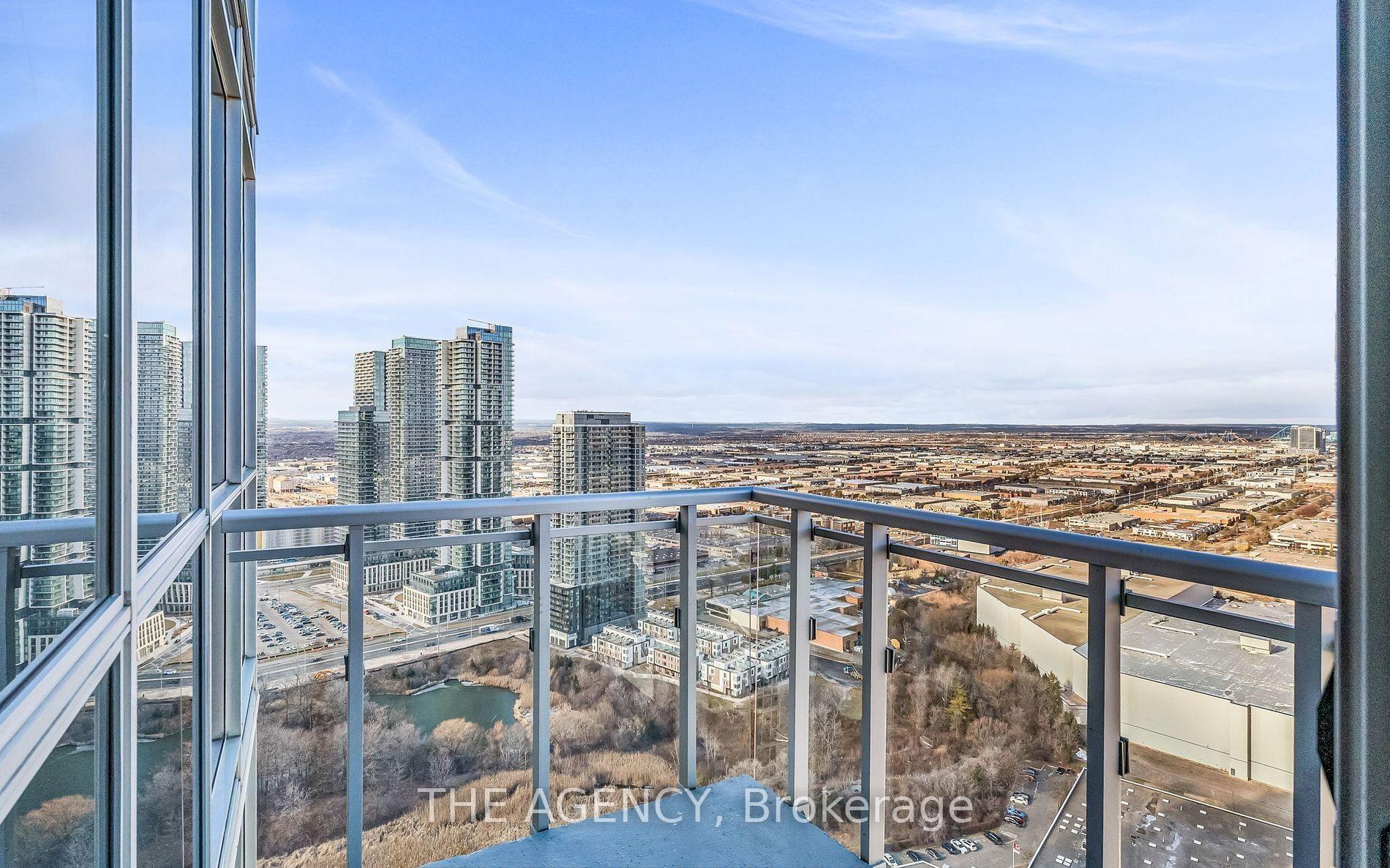 Photo 21 of Unit 3707, 2908 Highway 7, Vaughan, Concord — HOMEH