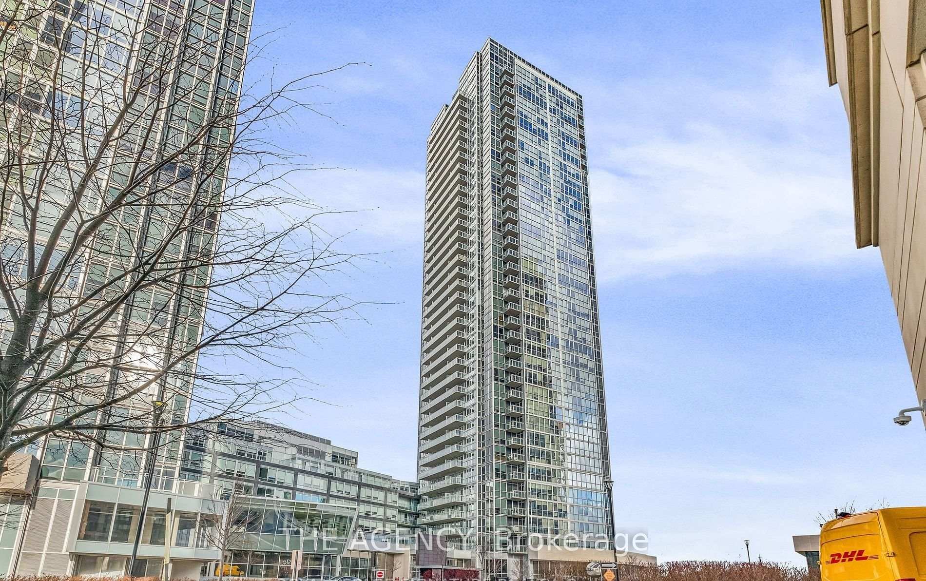 Photo 29 of Unit 3707, 2908 Highway 7, Vaughan, Concord — HOMEH