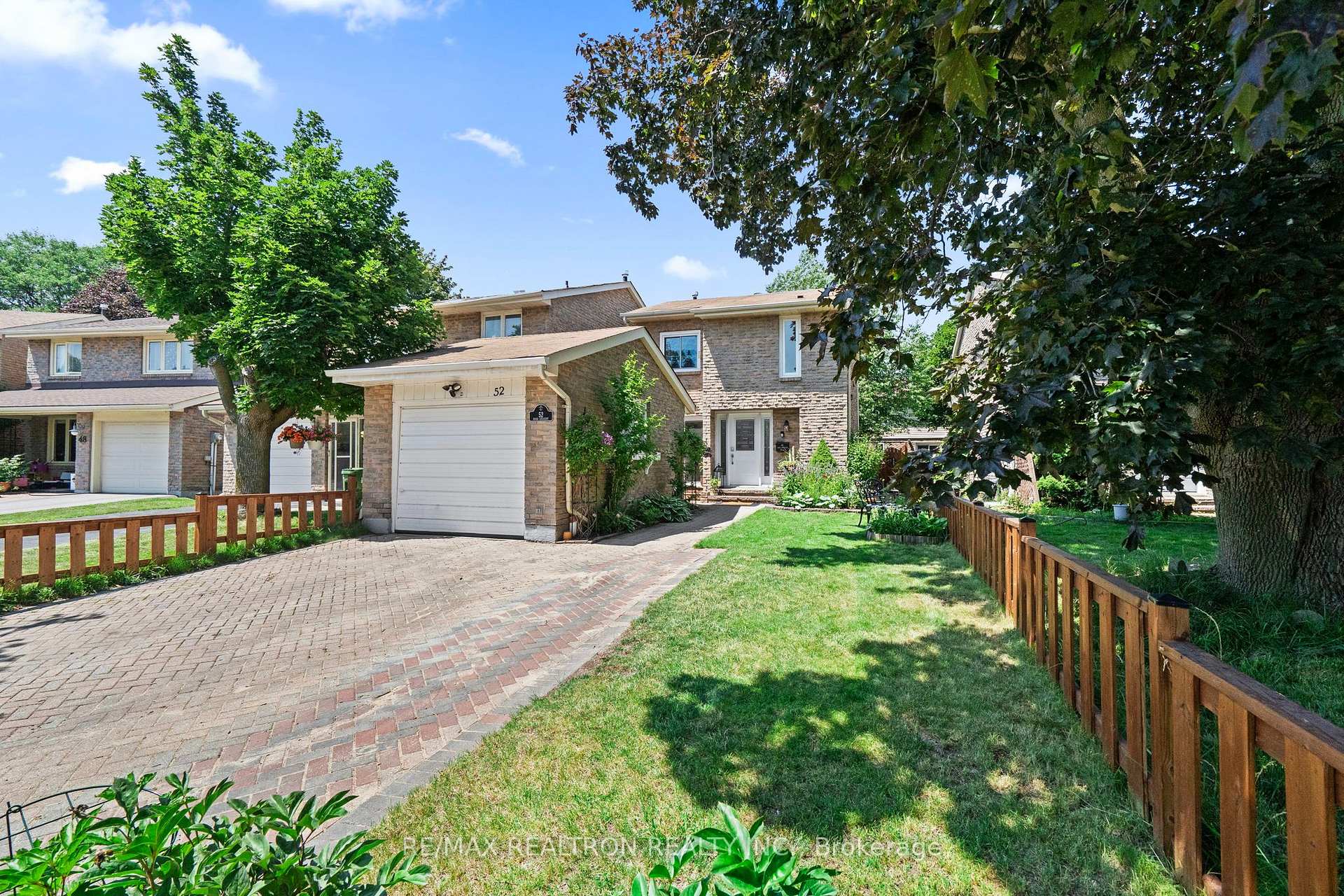 Photo 1 of 52 Hood Crescent, Scarborough, Steeles — HOMEH